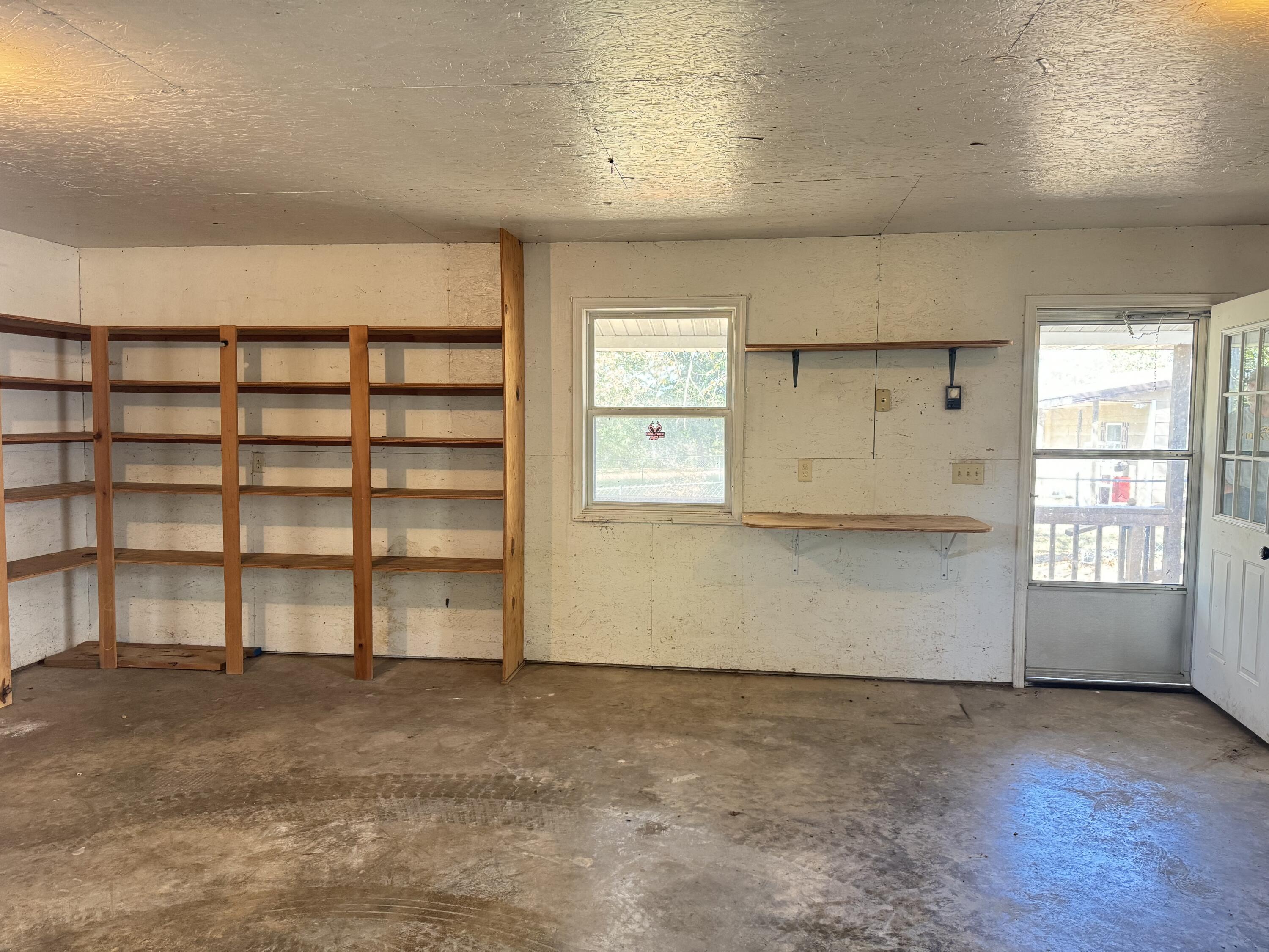 698 Mo-181 Property Photo 37