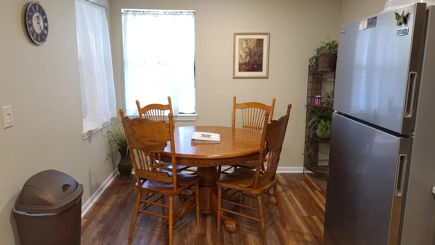 240 Wimbledon Drive Property Photo 7