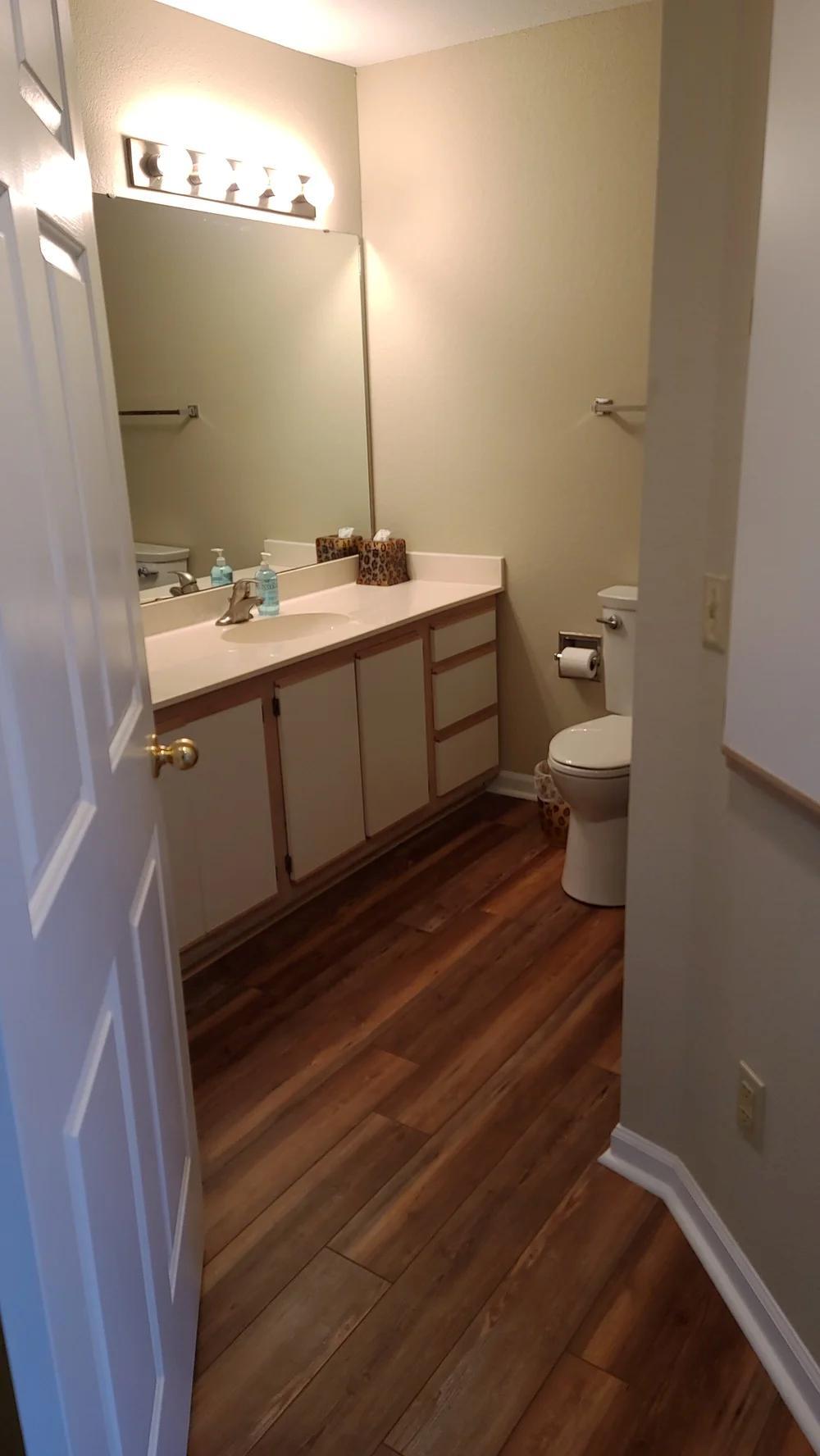 240 Wimbledon Drive Property Photo 28