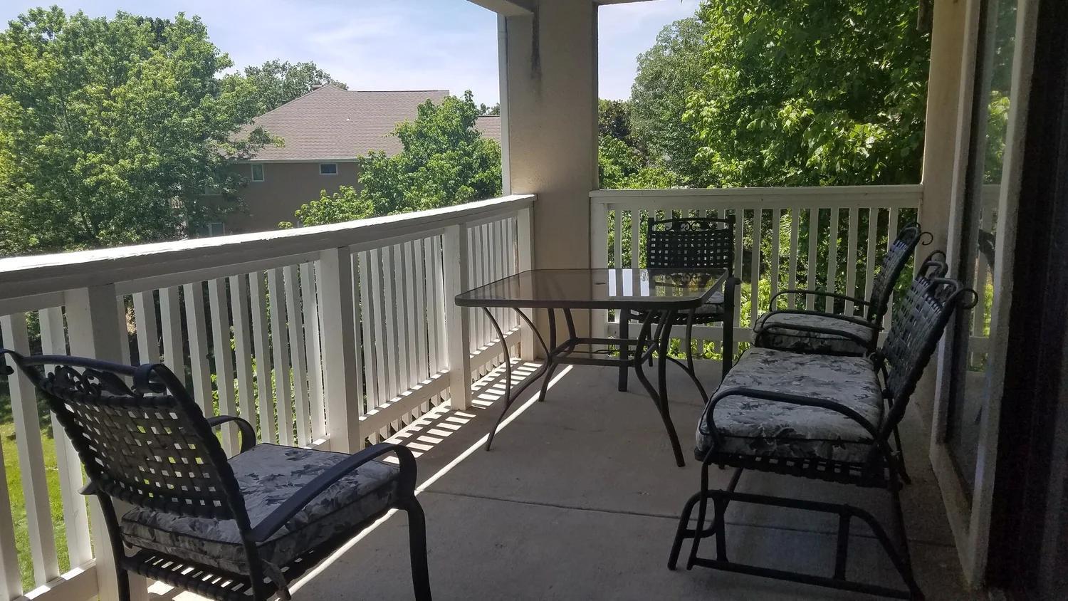 240 Wimbledon Drive Property Photo 38