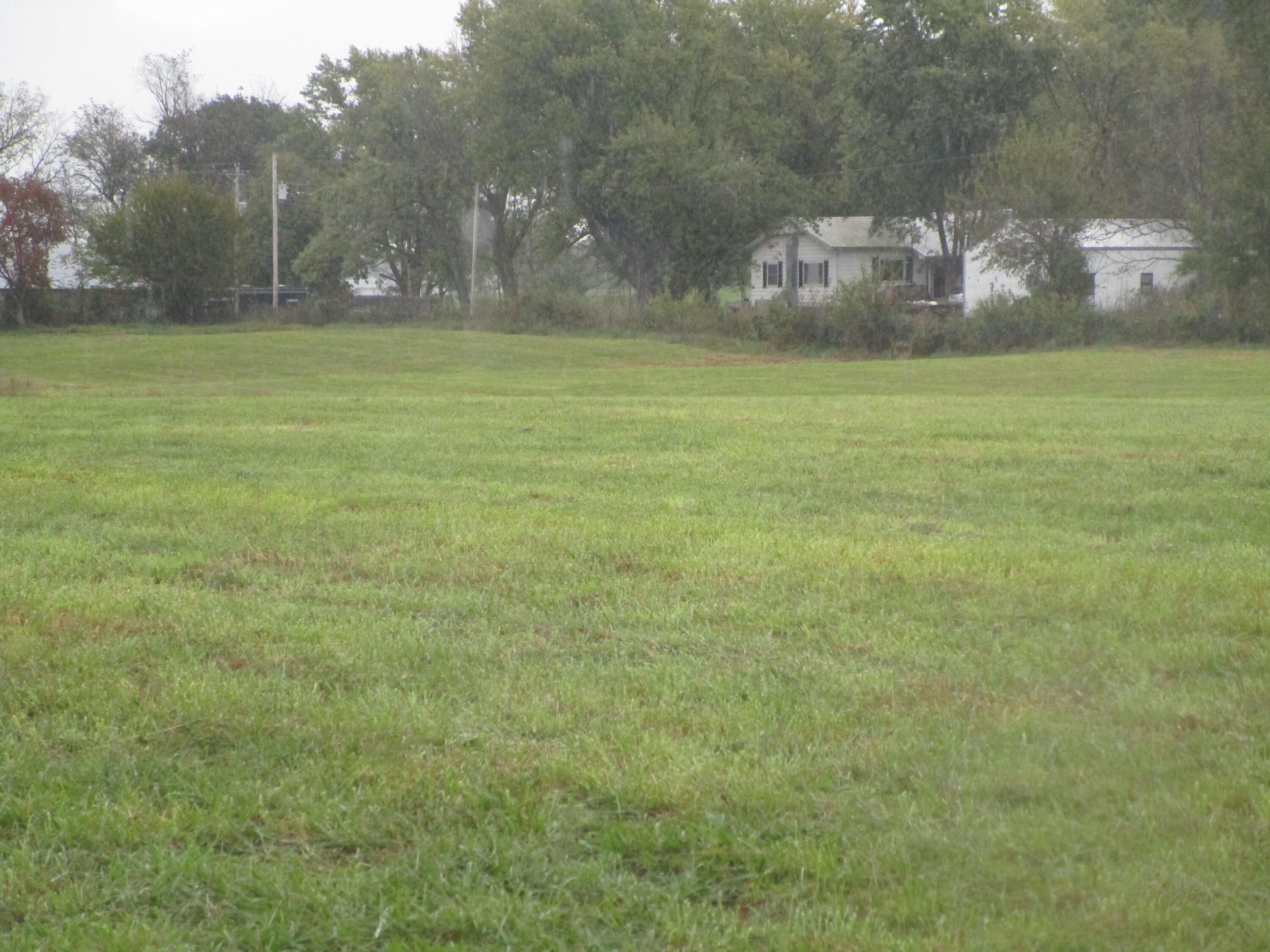 000 College Street Property Photo 4