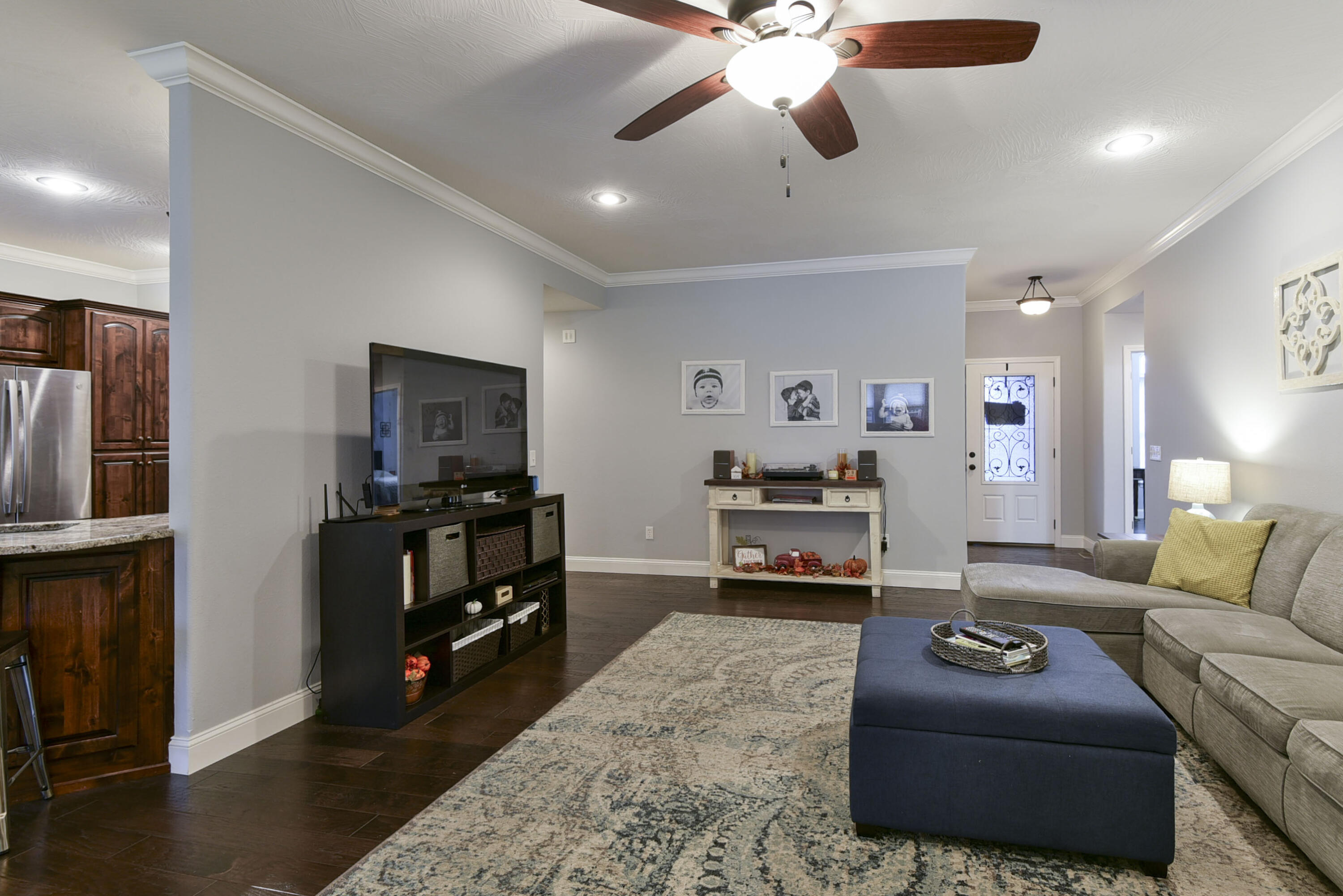 5612 South Cottonwood Drive Property Photo 5