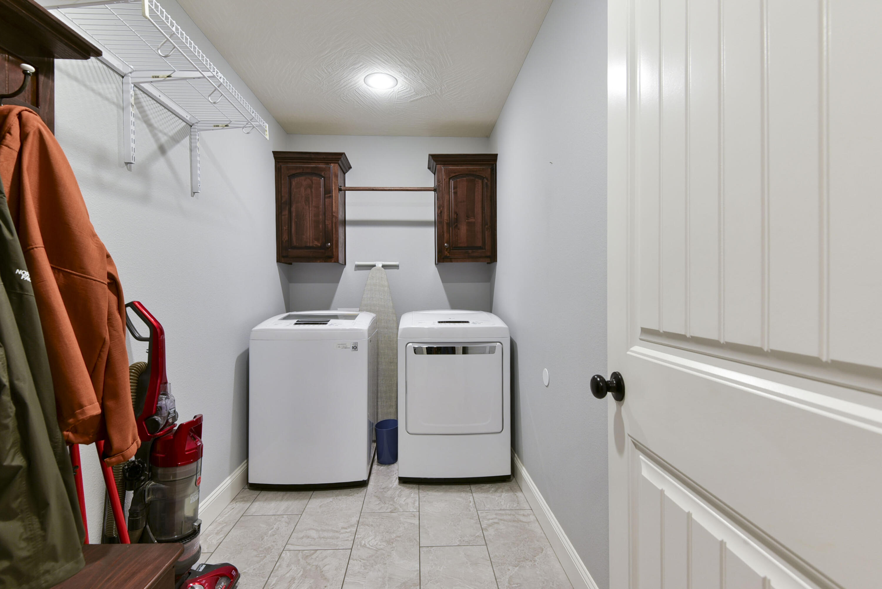 5612 South Cottonwood Drive Property Photo 18