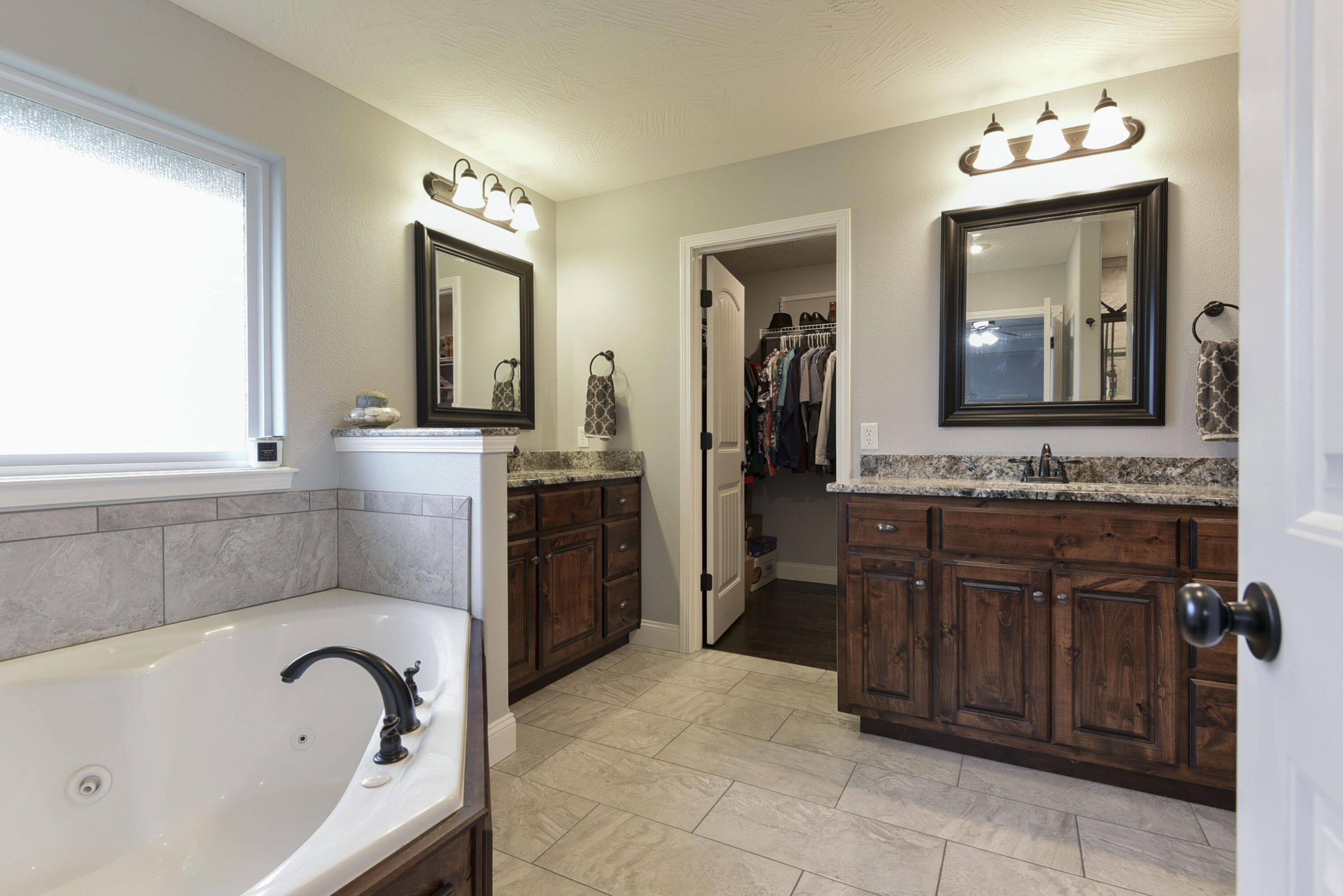 5612 South Cottonwood Drive Property Photo 23