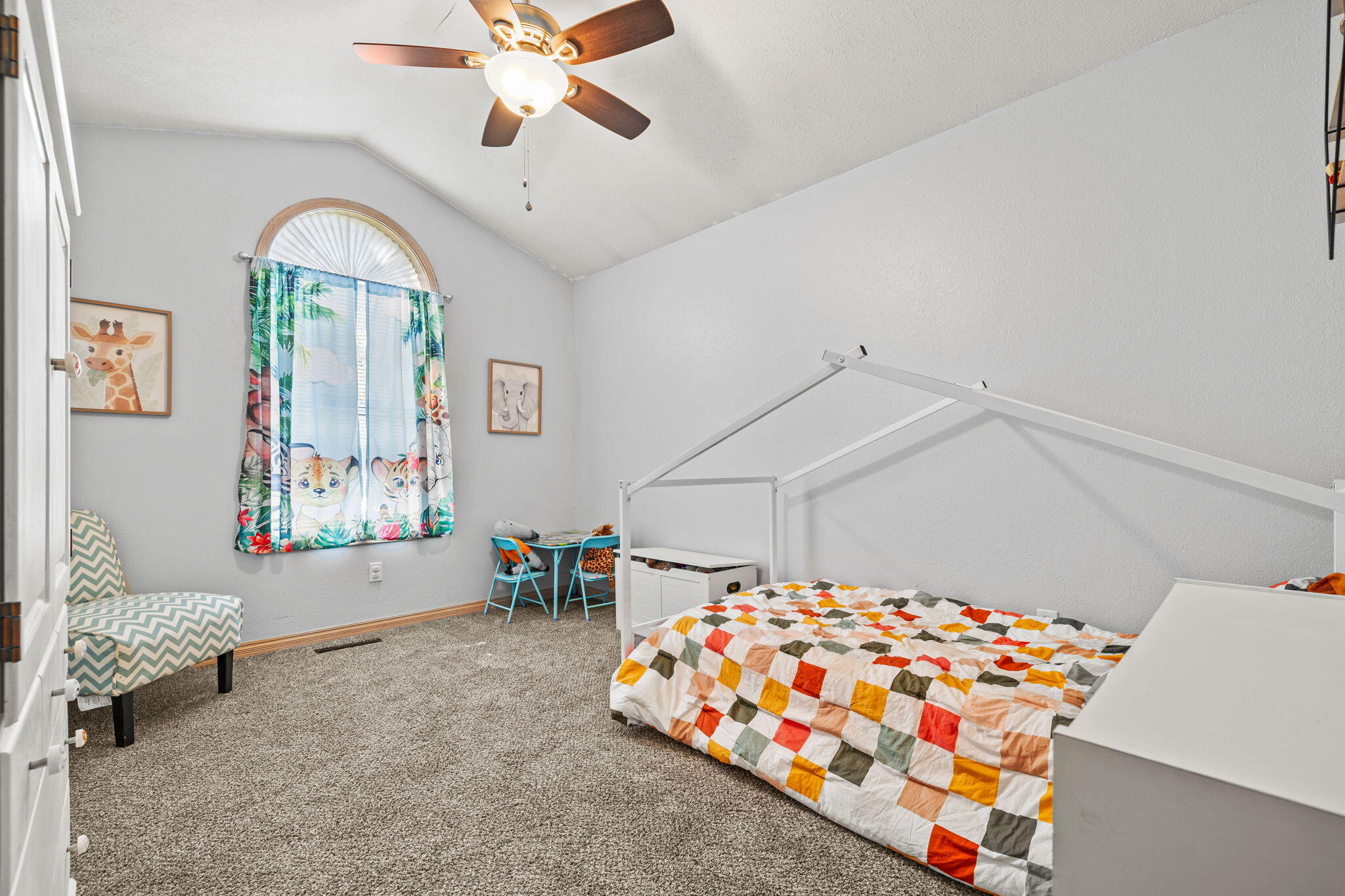 1243 West Verna Lane Property Photo 14