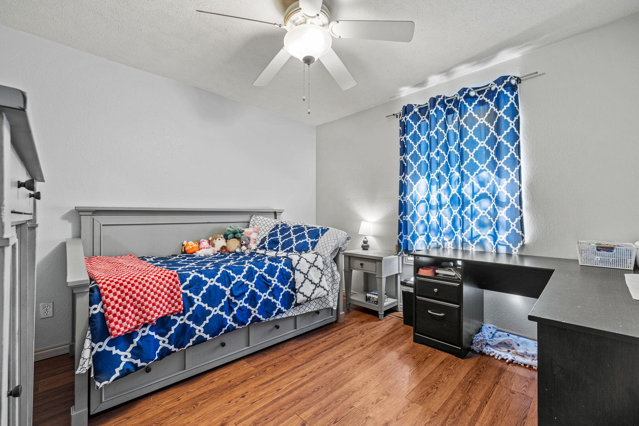 1243 West Verna Lane Property Photo 16