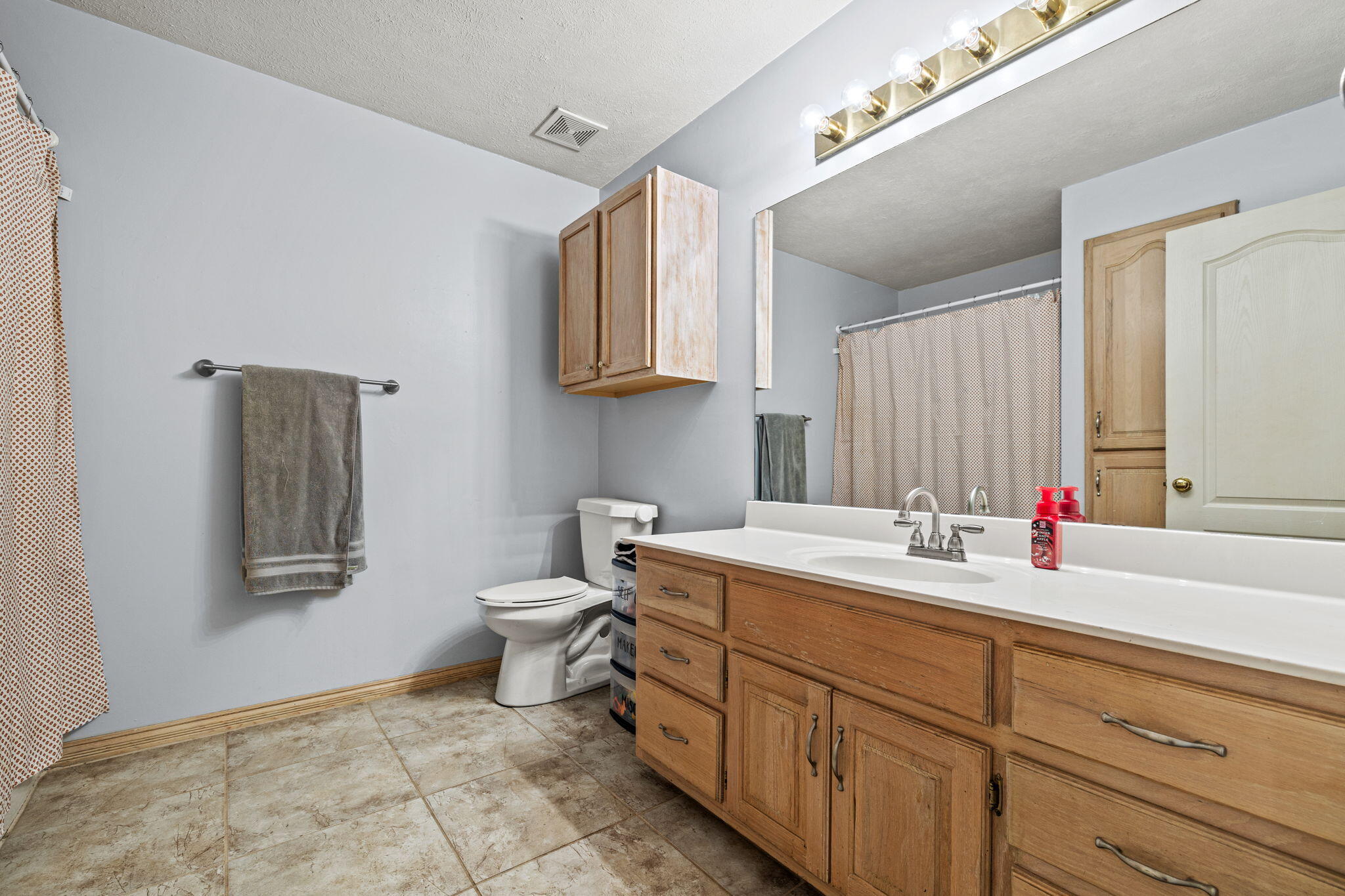 1243 West Verna Lane Property Photo 18