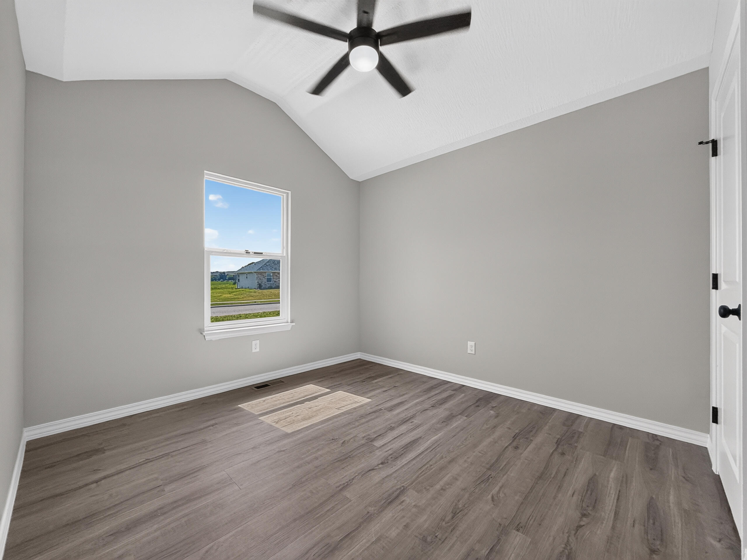 1343 North Maxine Avenue Property Photo 15
