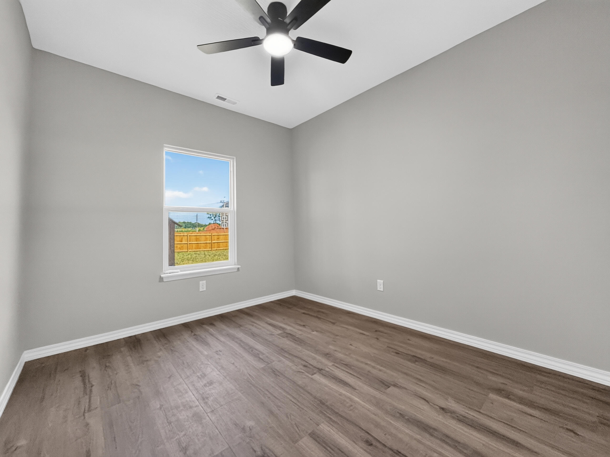 1343 North Maxine Avenue Property Photo 21