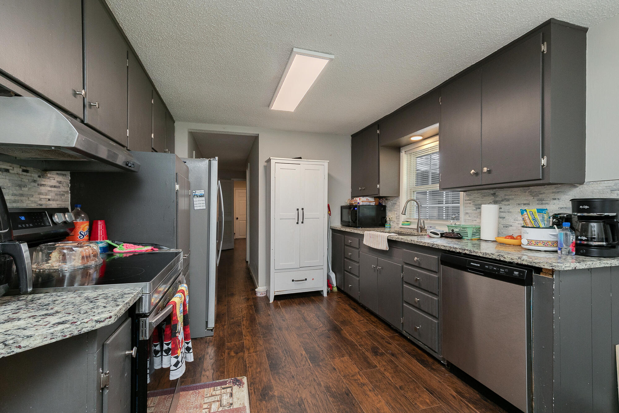 2410 South Fremont Avenue South Property Photo 10