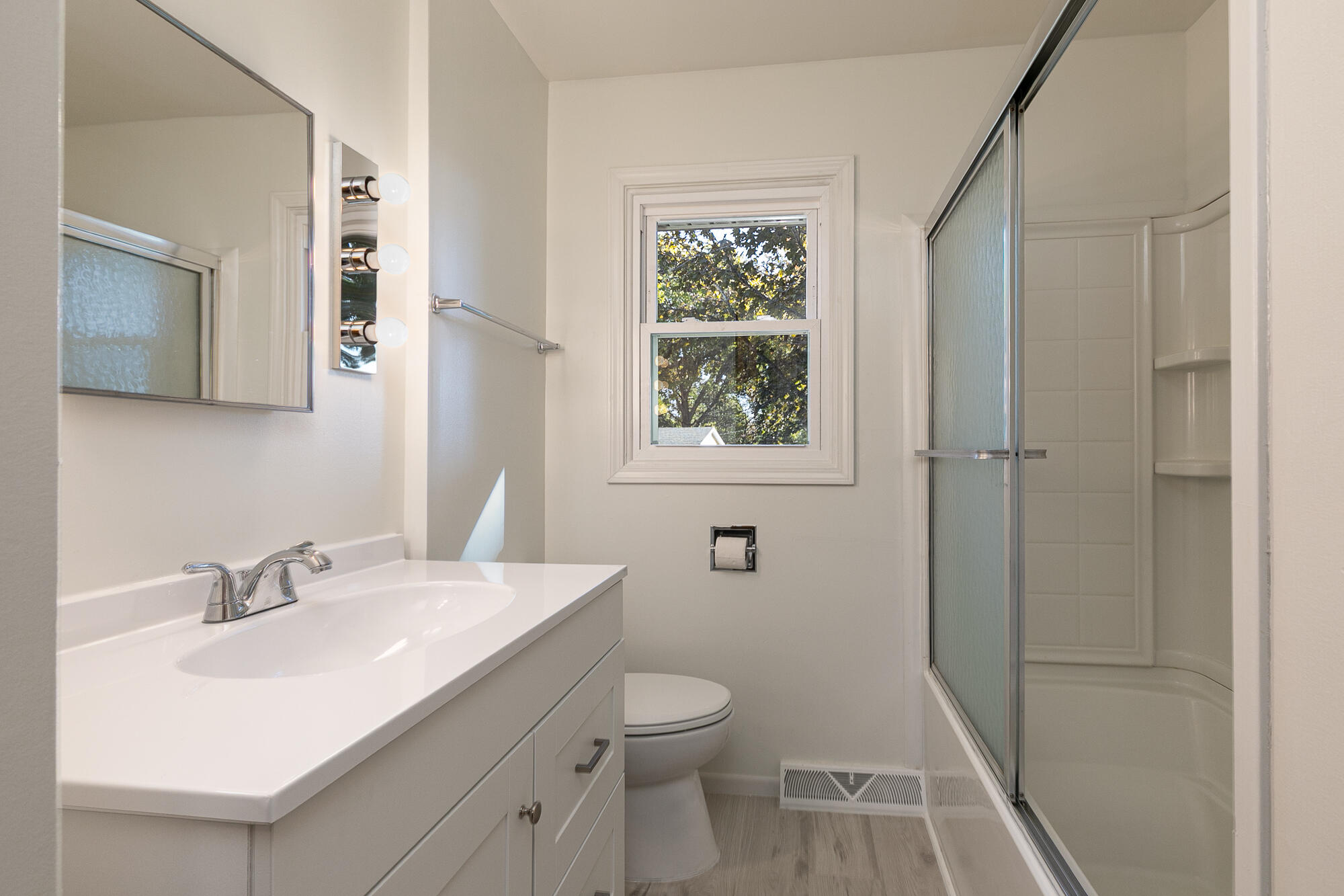 613 South Elgin Avenue Property Photo 21