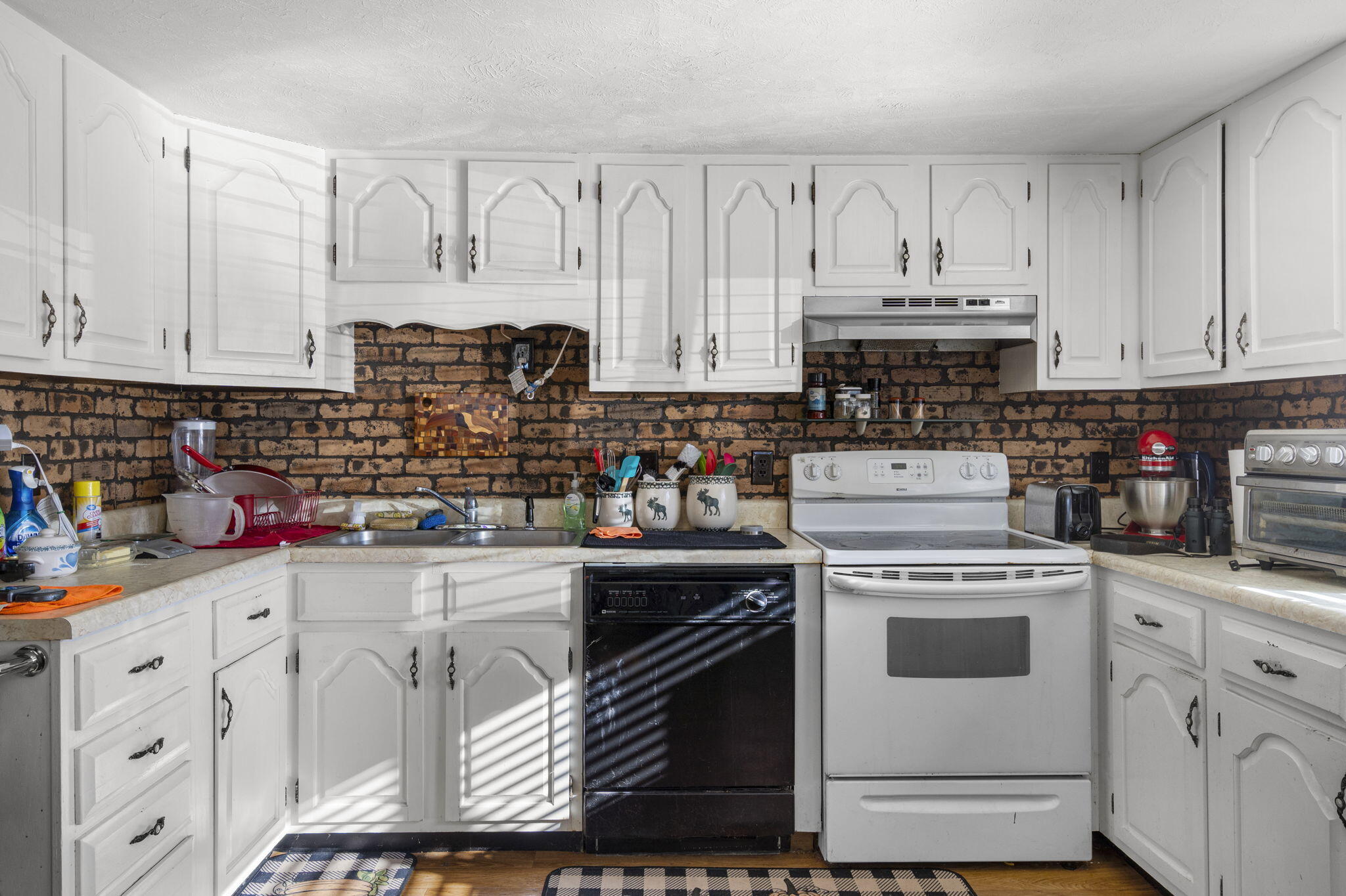 4616 State Highway 265 Property Photo 19