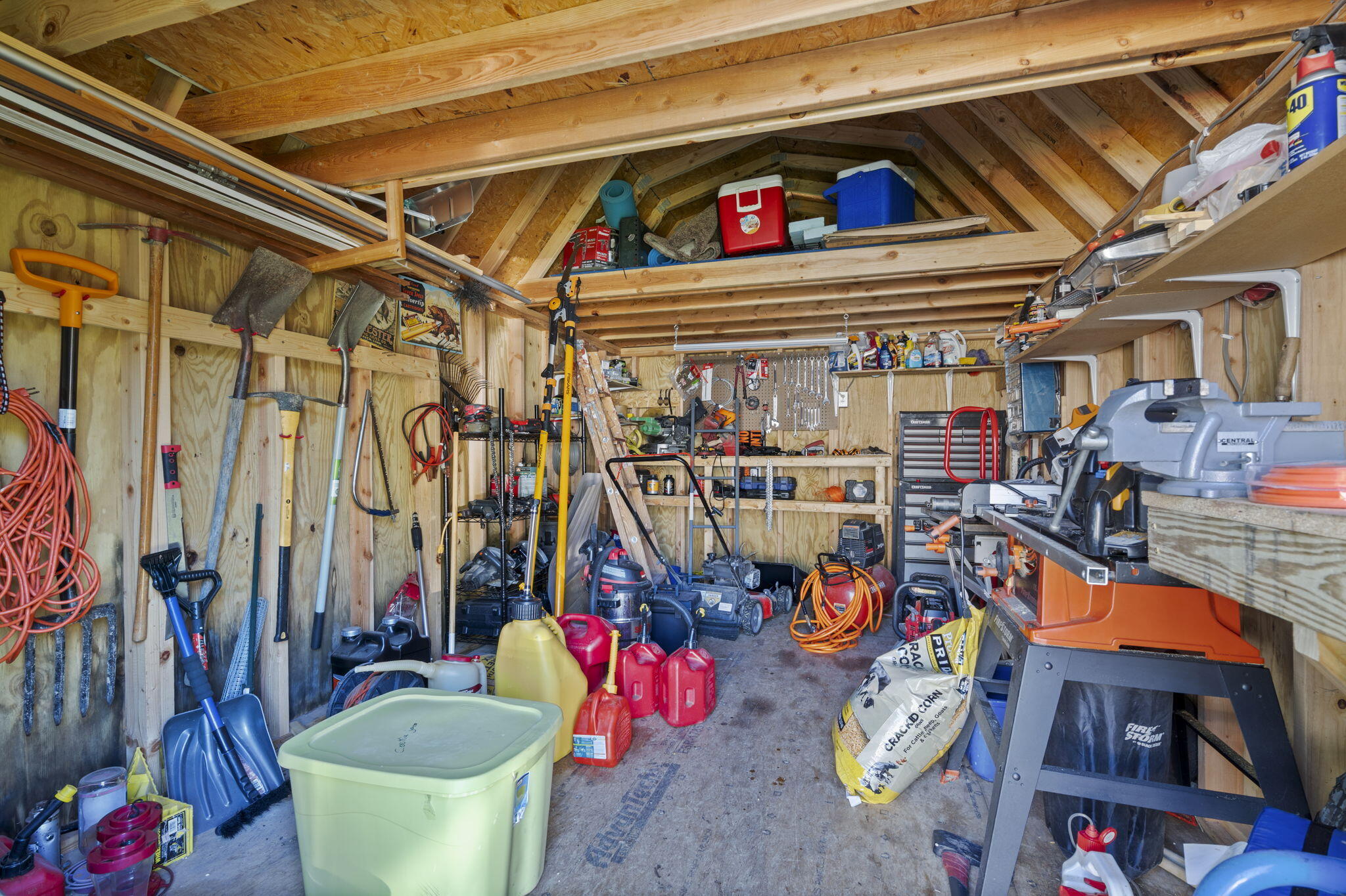 4616 State Highway 265 Property Photo 36