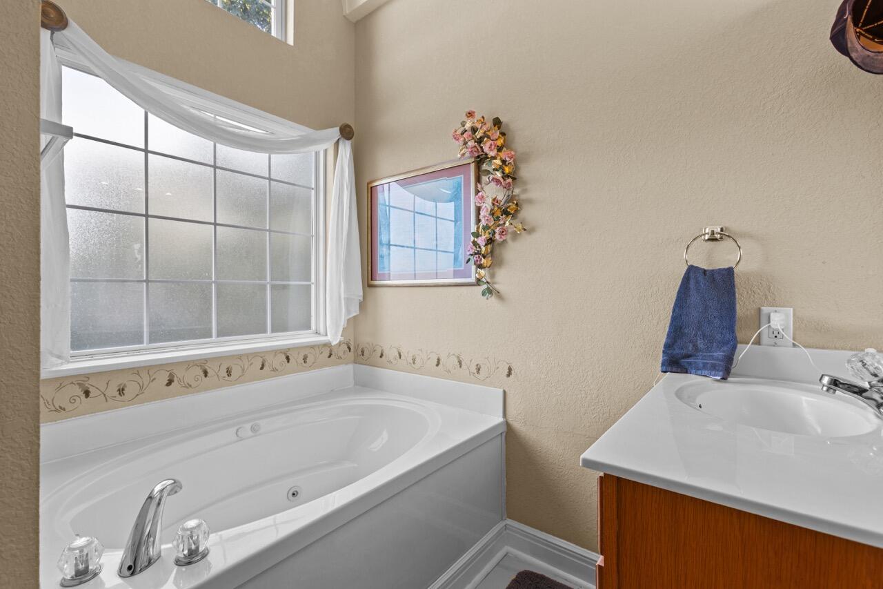 150 Nathan Drive Property Photo 11