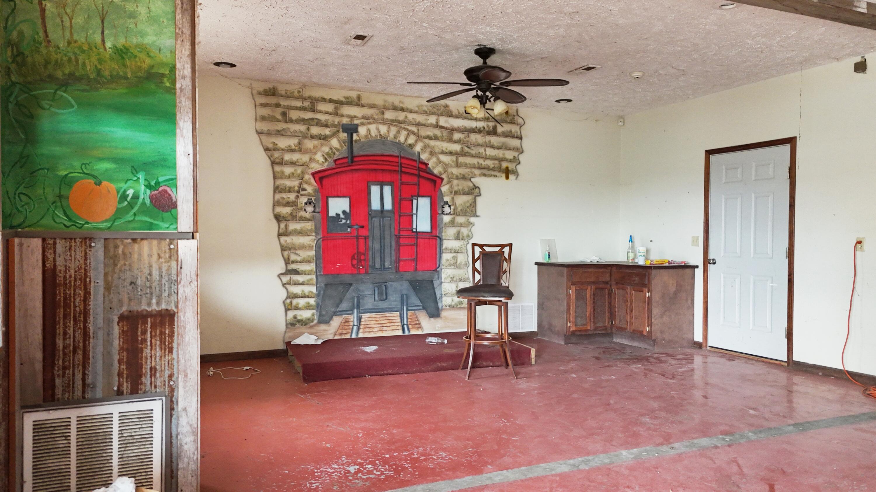 1306 Azalea Street Property Photo 13