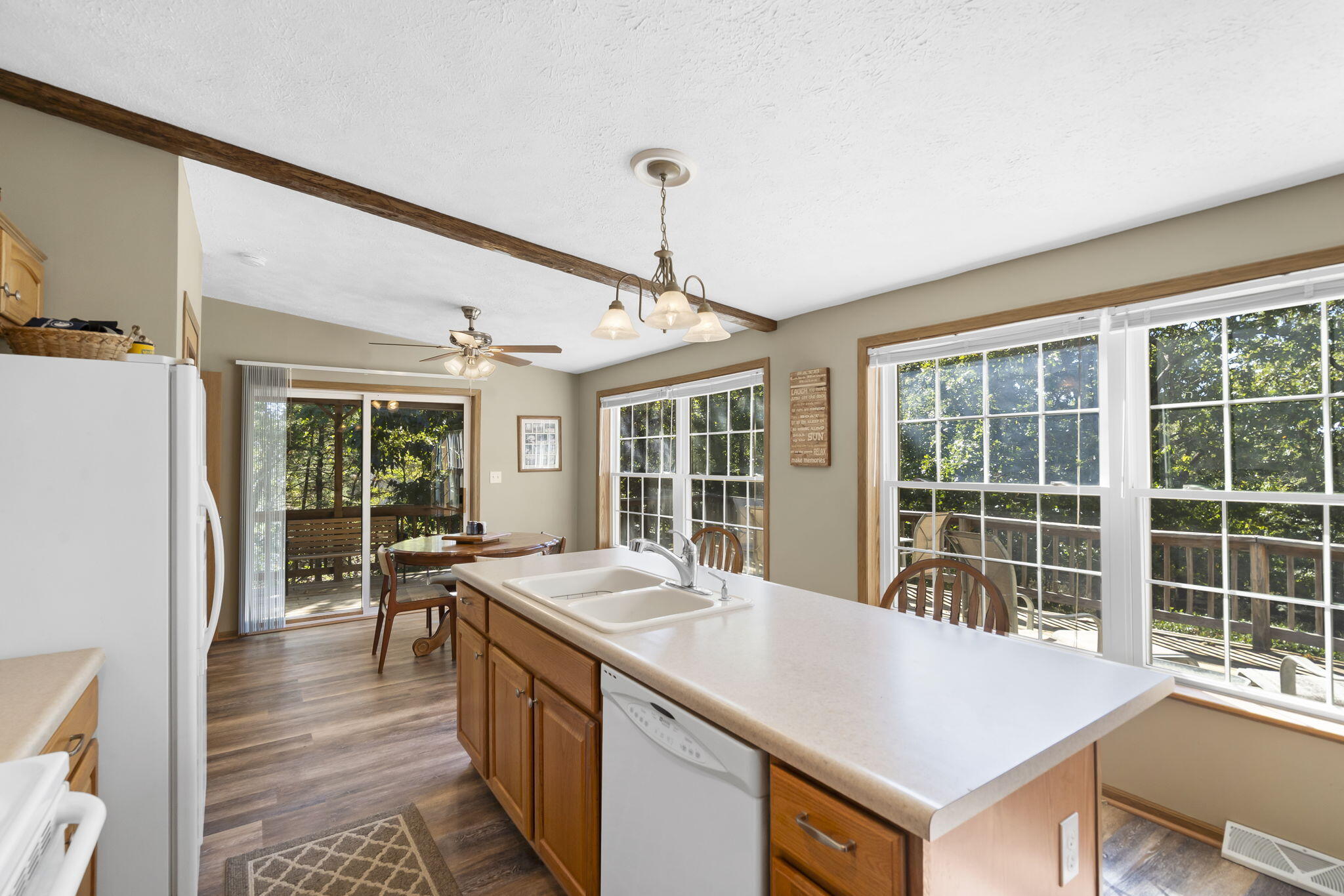 39 Troutdale Lane Property Photo 12