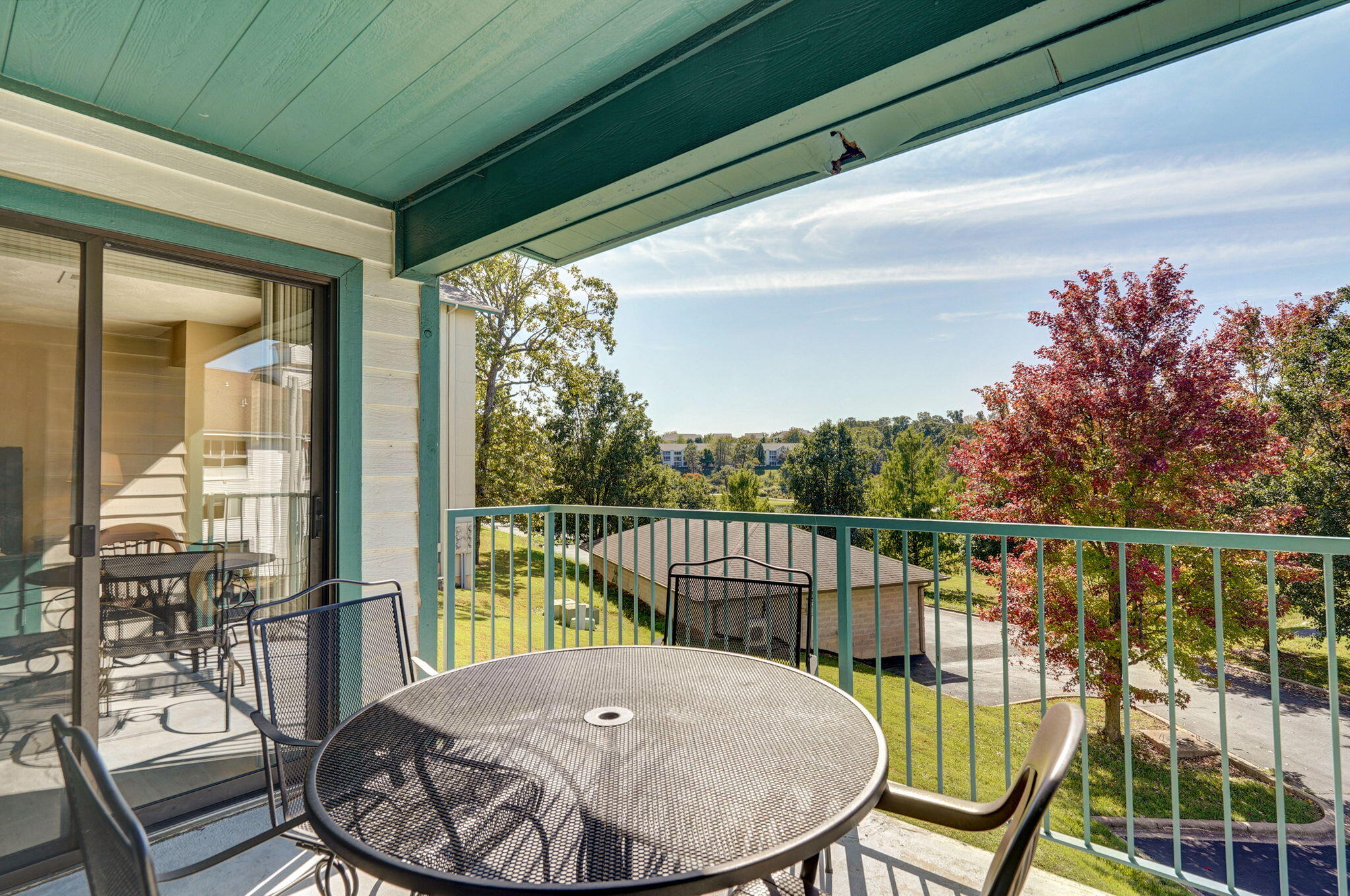 2700 Green Mountain Drive Property Photo 21