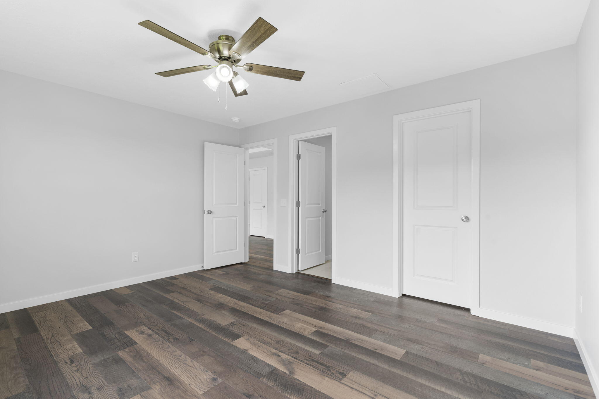 356 North Oak Avenue Property Photo 19