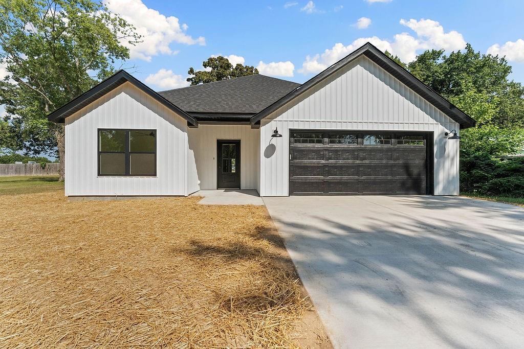 28790 Stapleton Street Property Photo 1