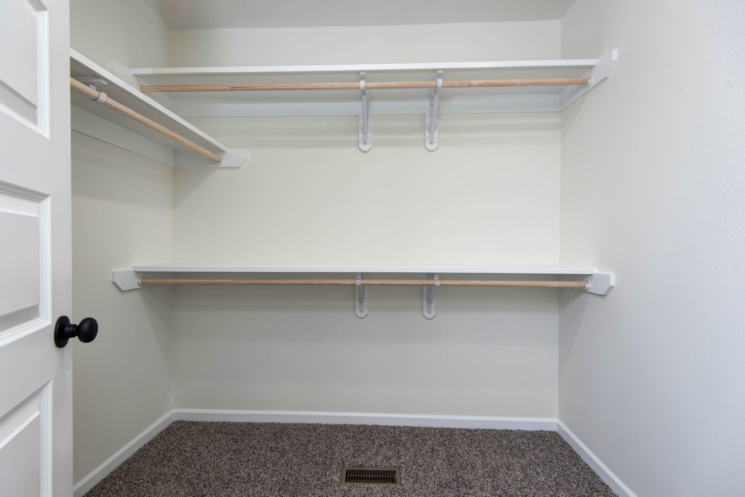 526 North Bryan Avenue Property Photo 24