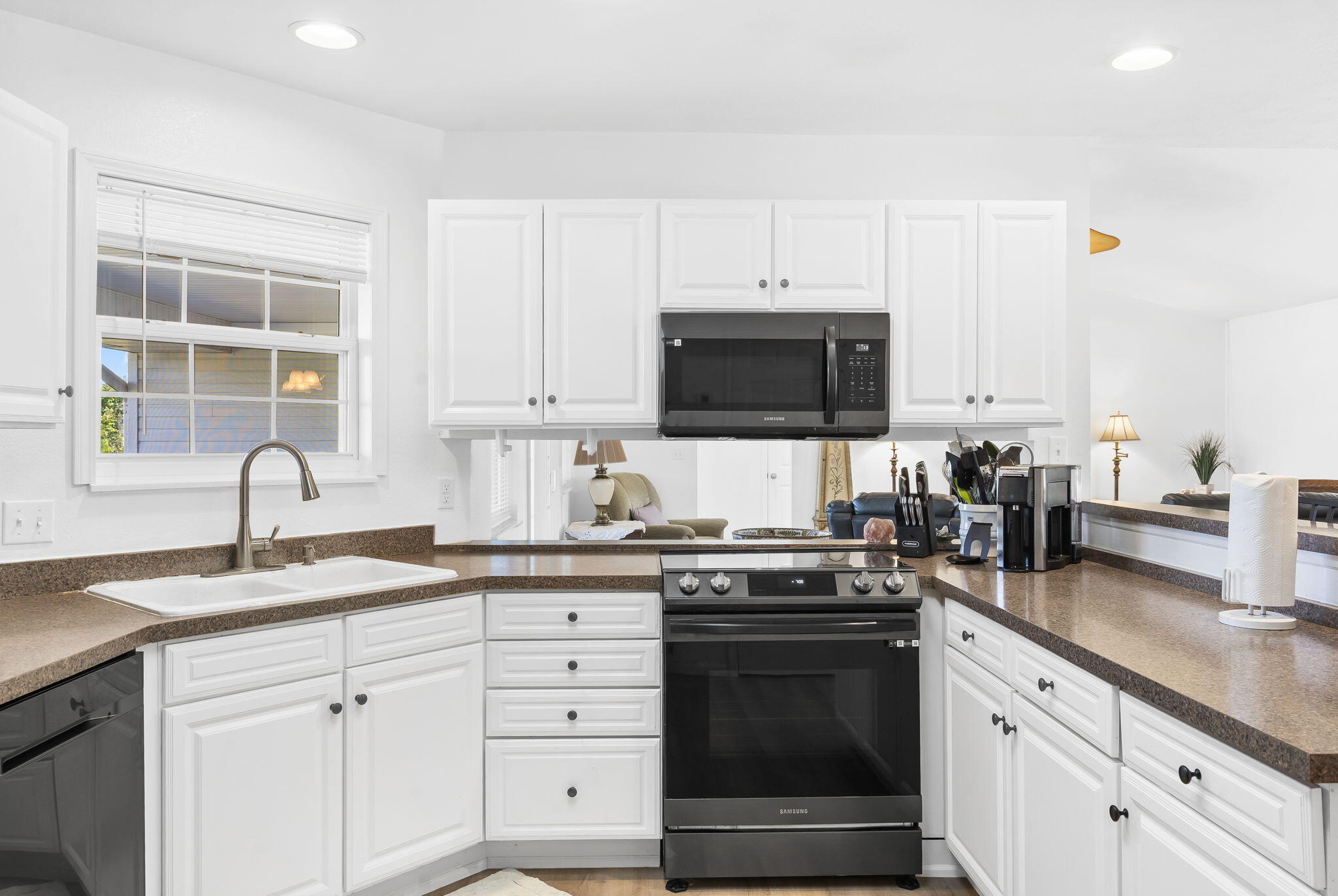 100 Micahs Xing Property Photo 12