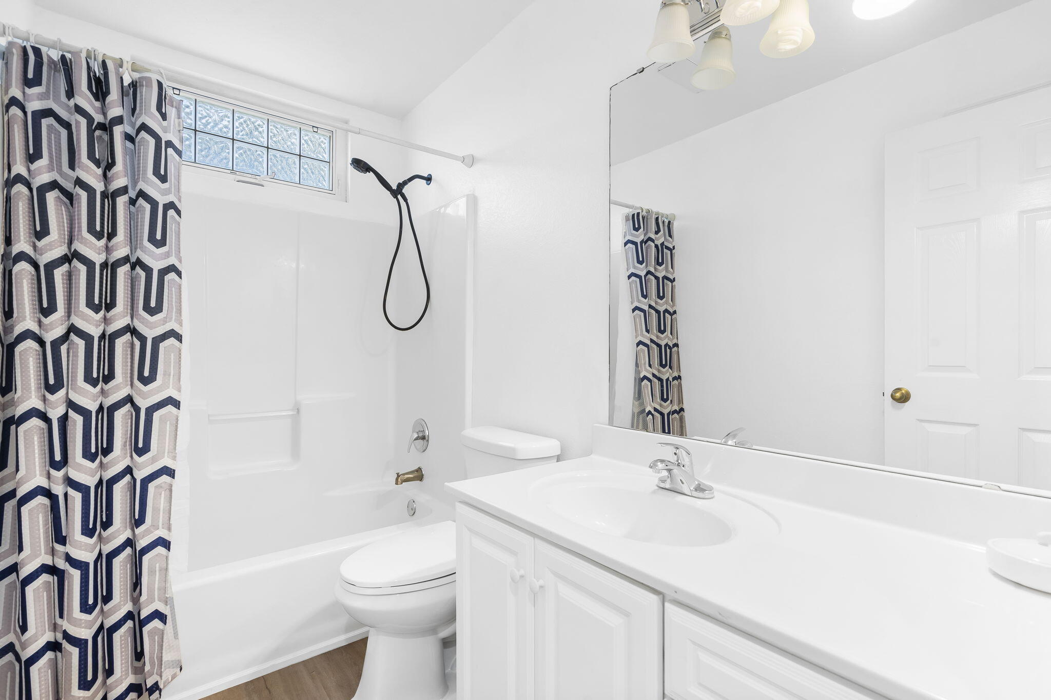 100 Micahs Xing Property Photo 22