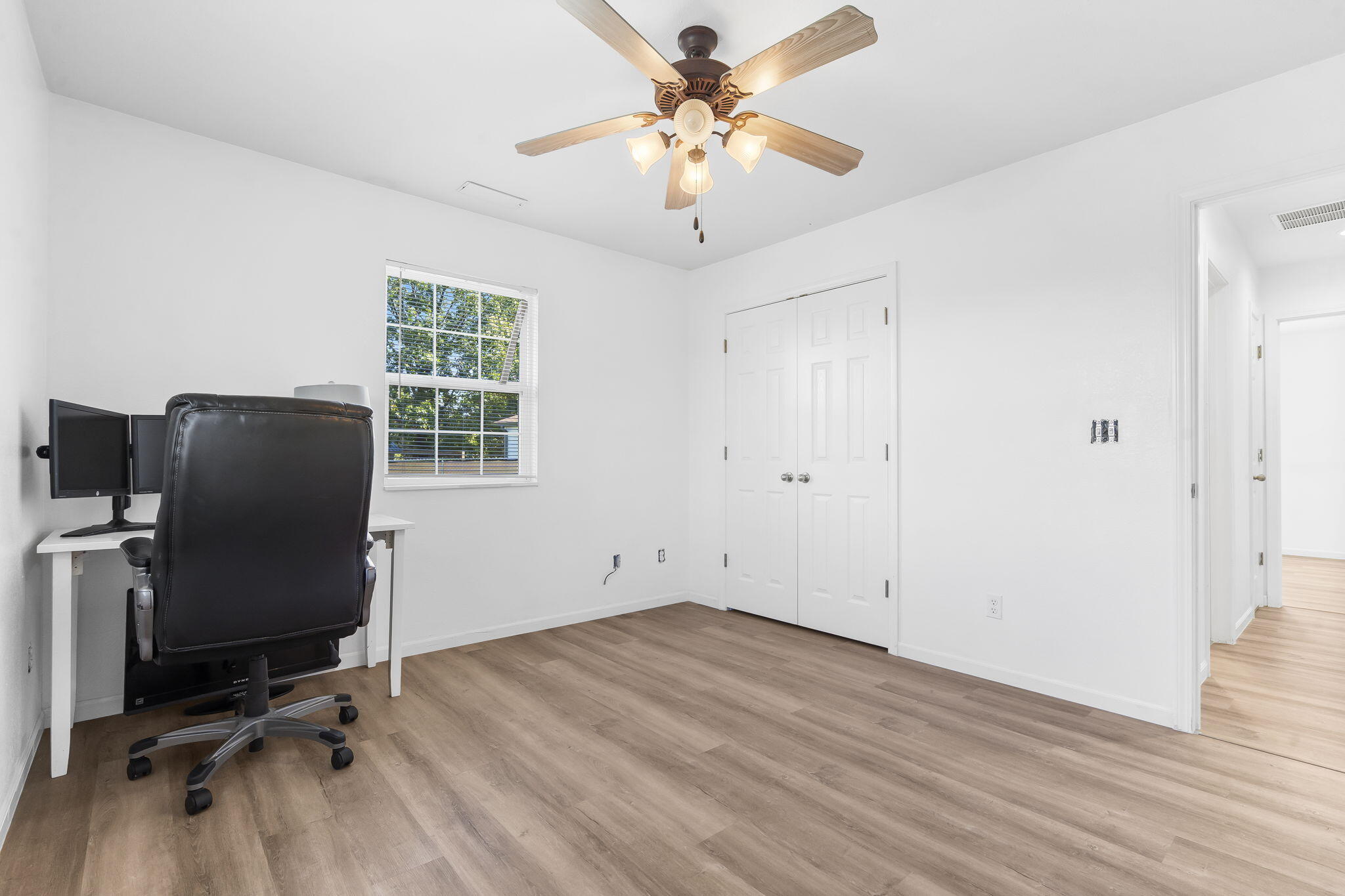 100 Micahs Xing Property Photo 23