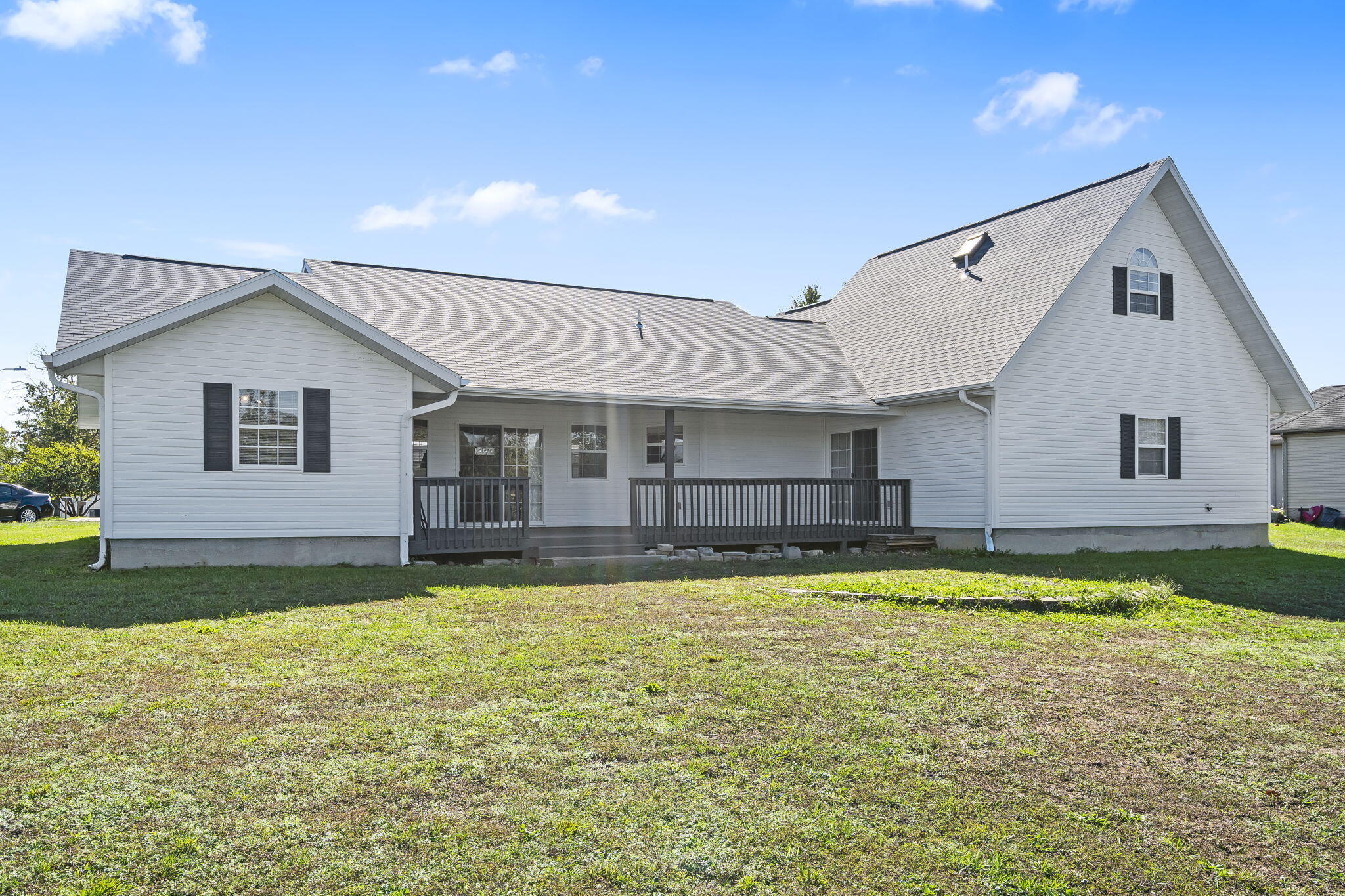 100 Micahs Xing Property Photo 32