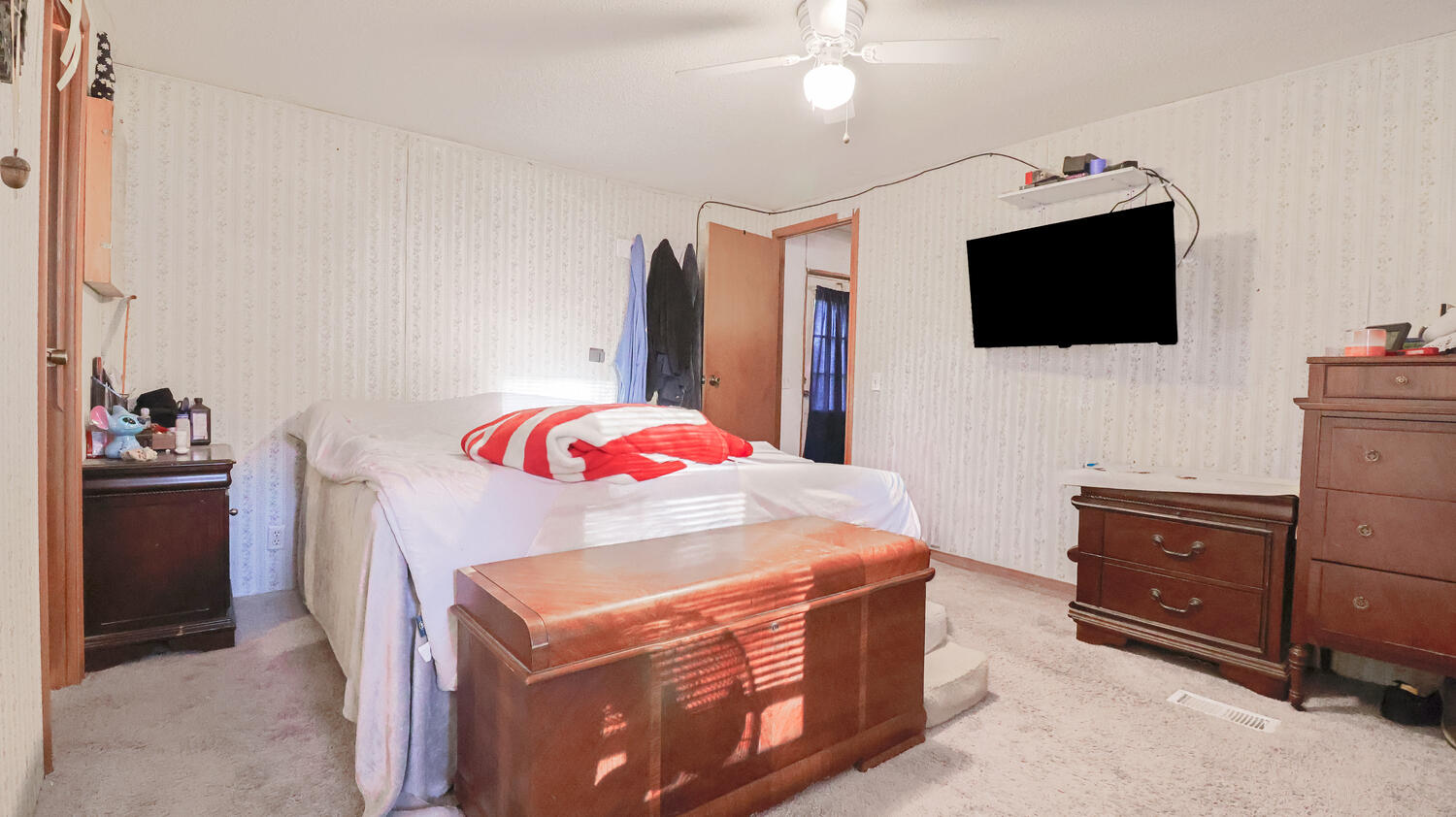 125 Northeast 641st Road Property Photo 8