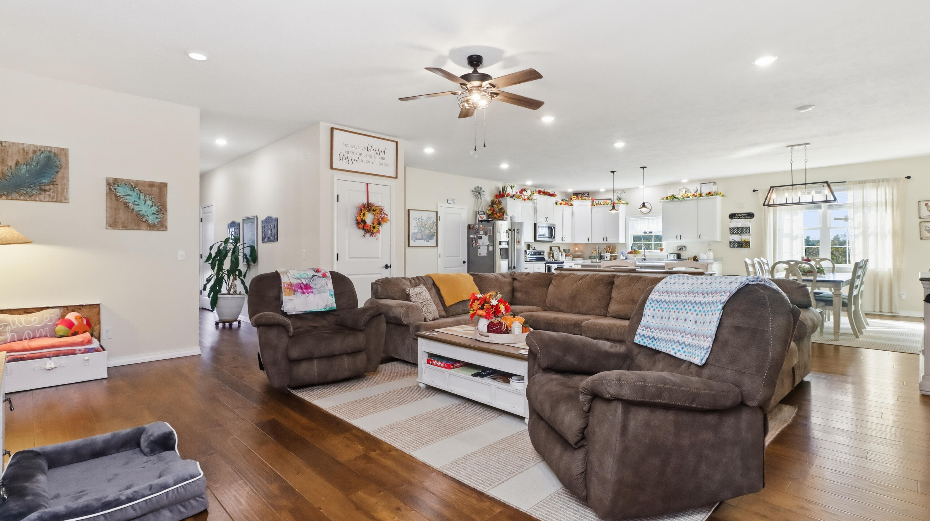 1826 Top Road Road Property Photo 2