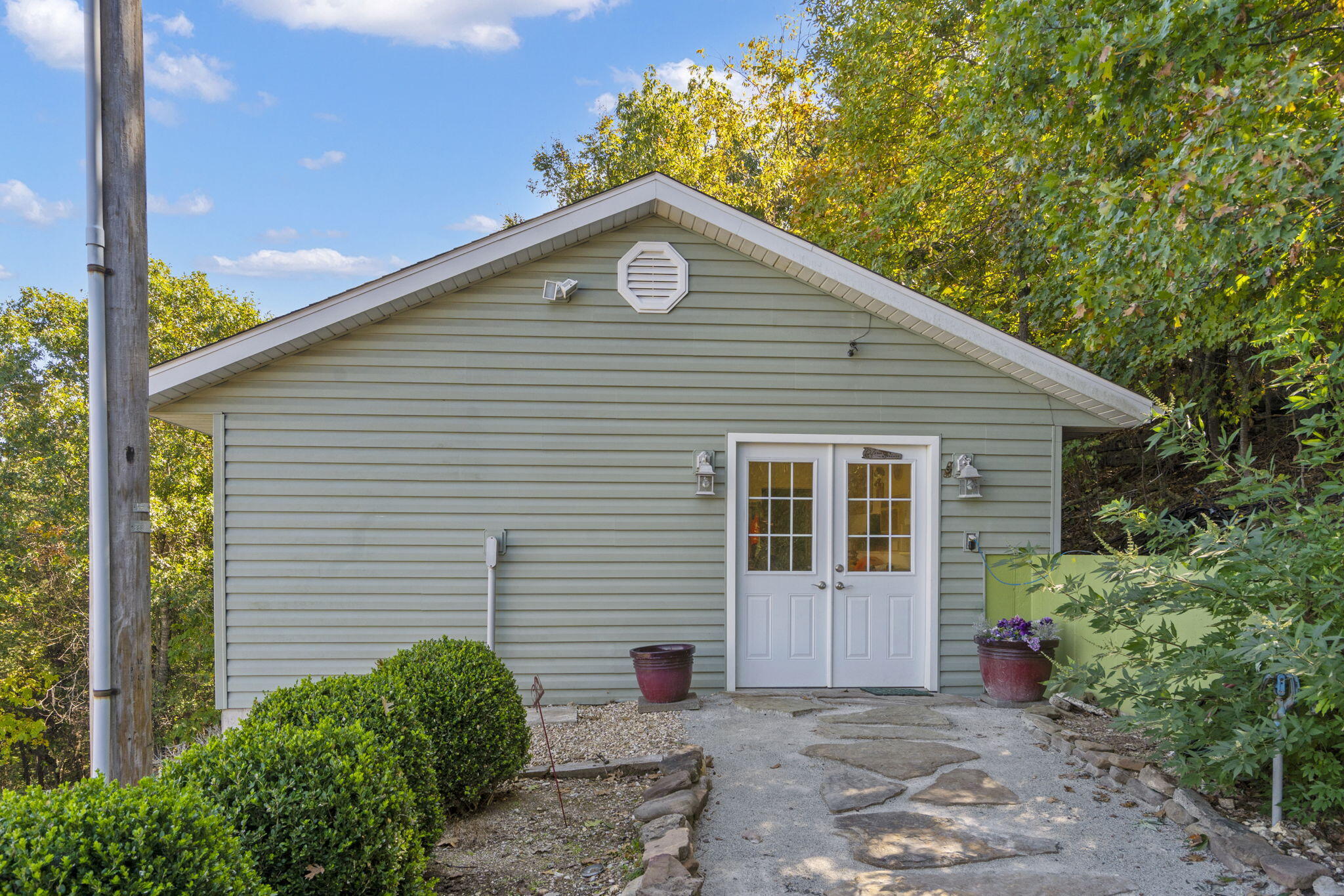 1079 Cambridge Drive Property Photo 47