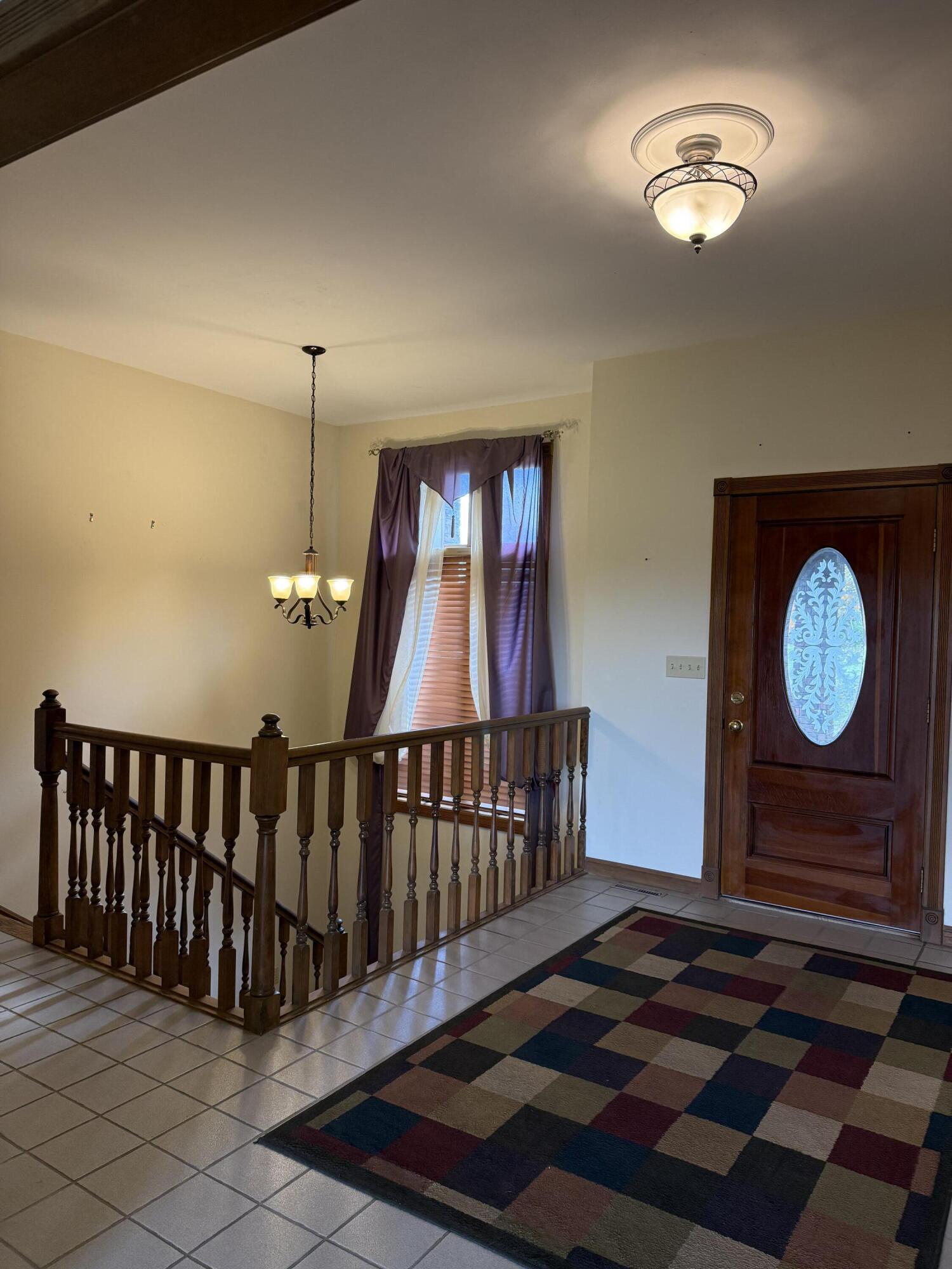 201 West River Bluff Drive Property Photo 5