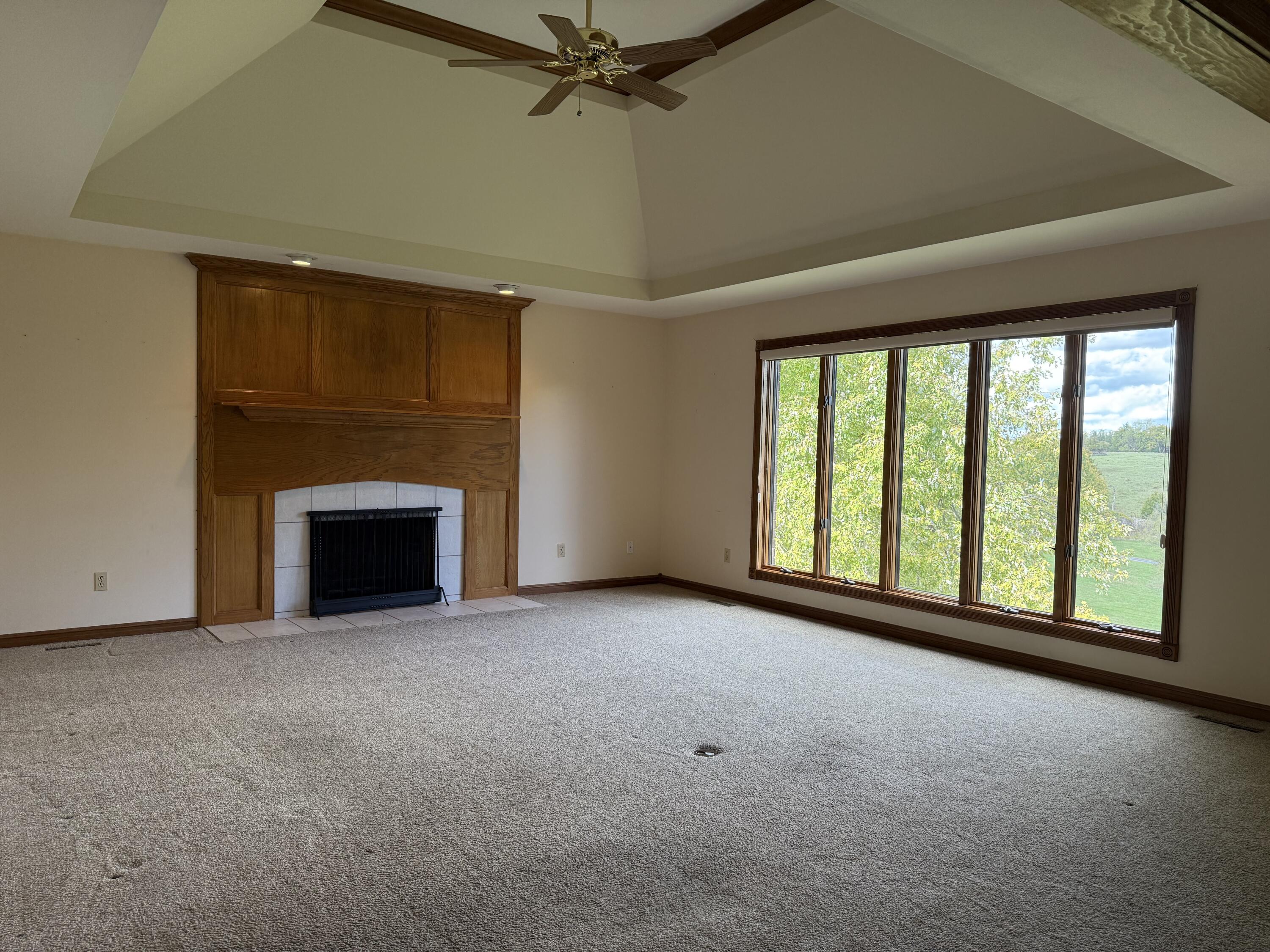 201 West River Bluff Drive Property Photo 7