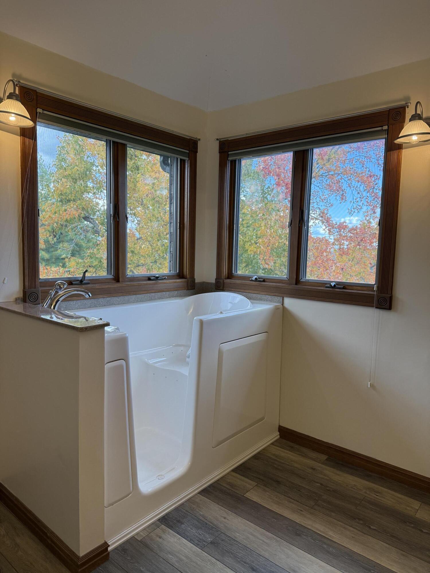 201 West River Bluff Drive Property Photo 19