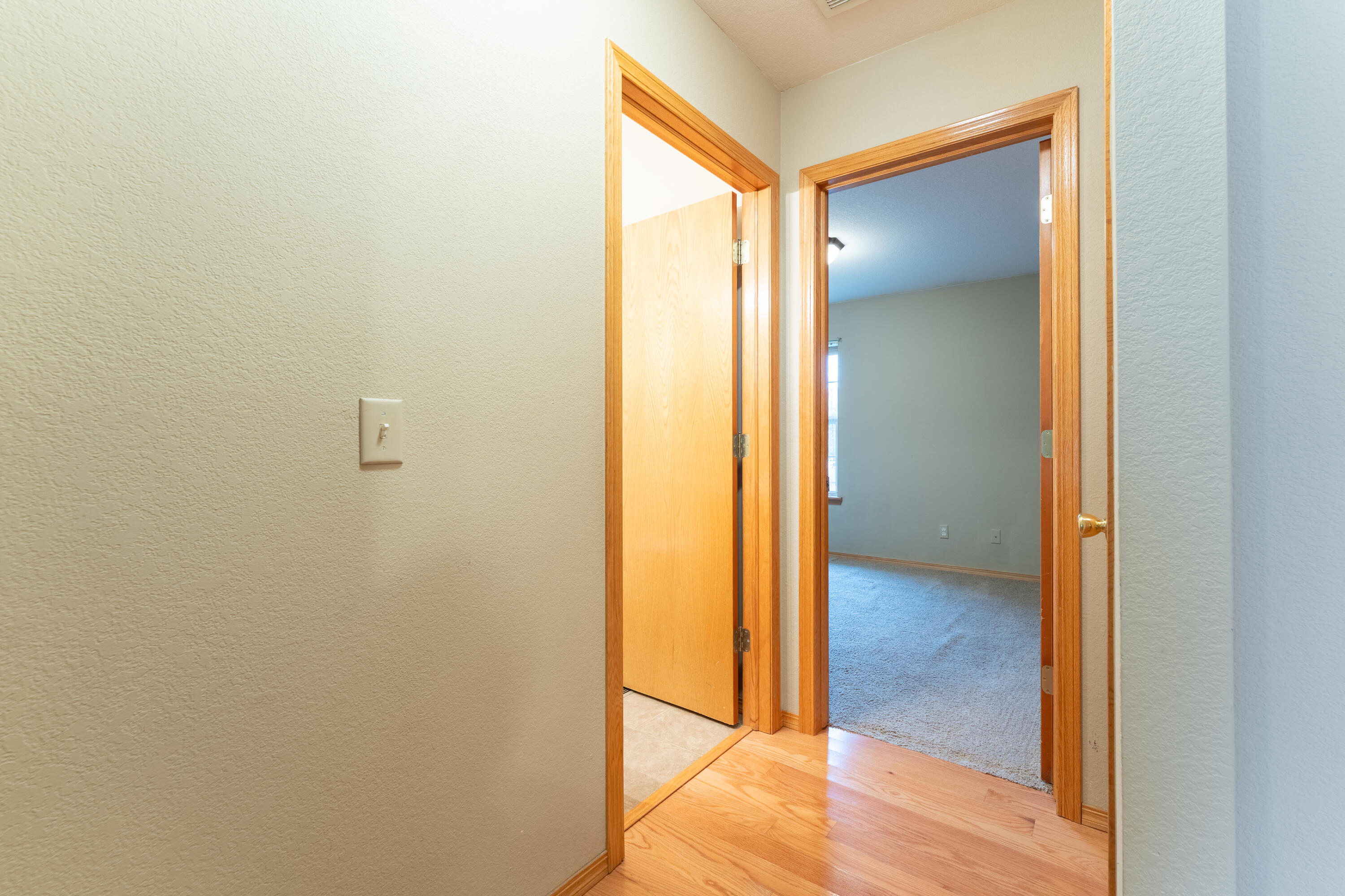 708 South Aurora Court Property Photo 19