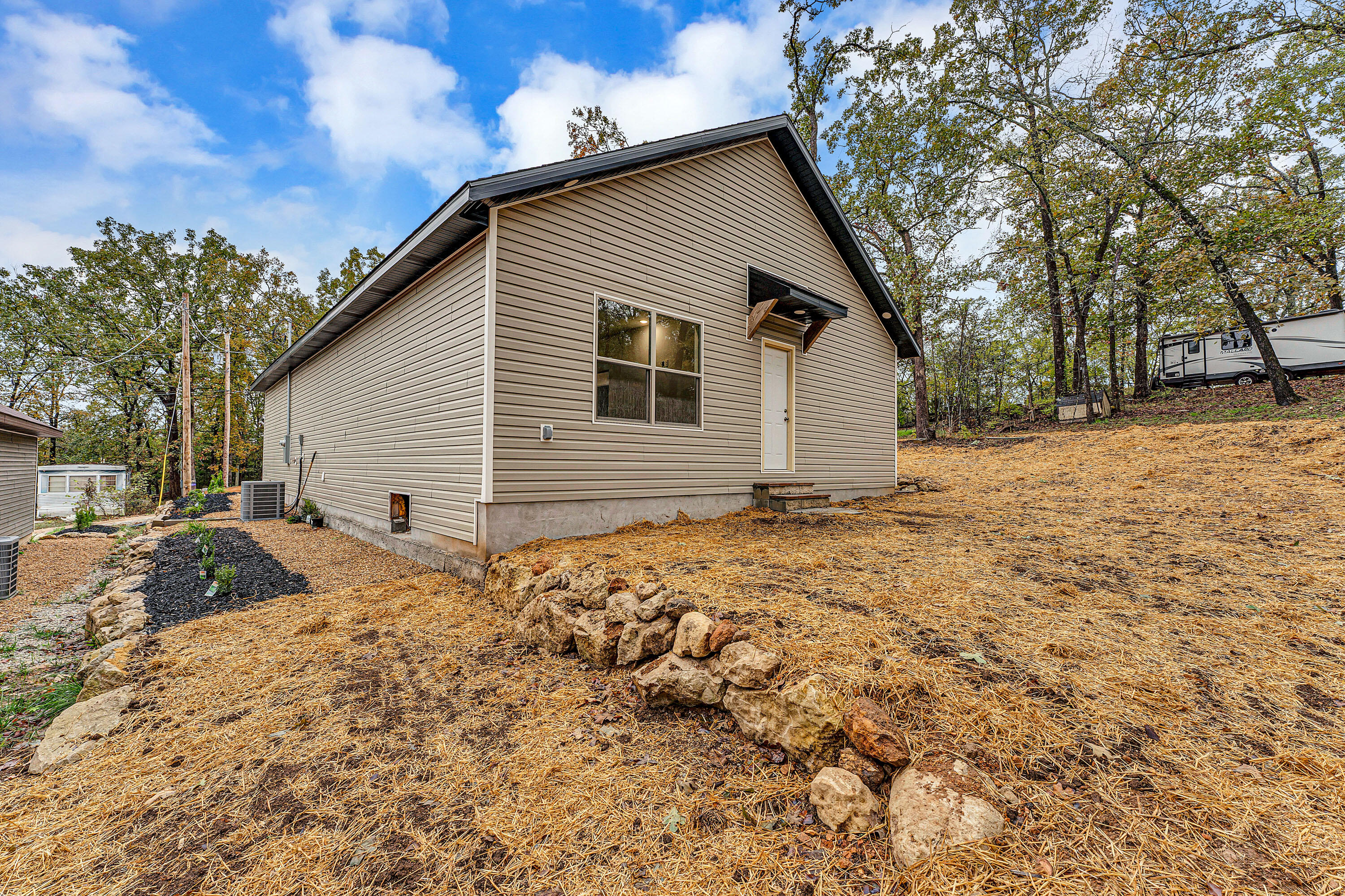 3003-3005 Bluebird Road Property Photo 19