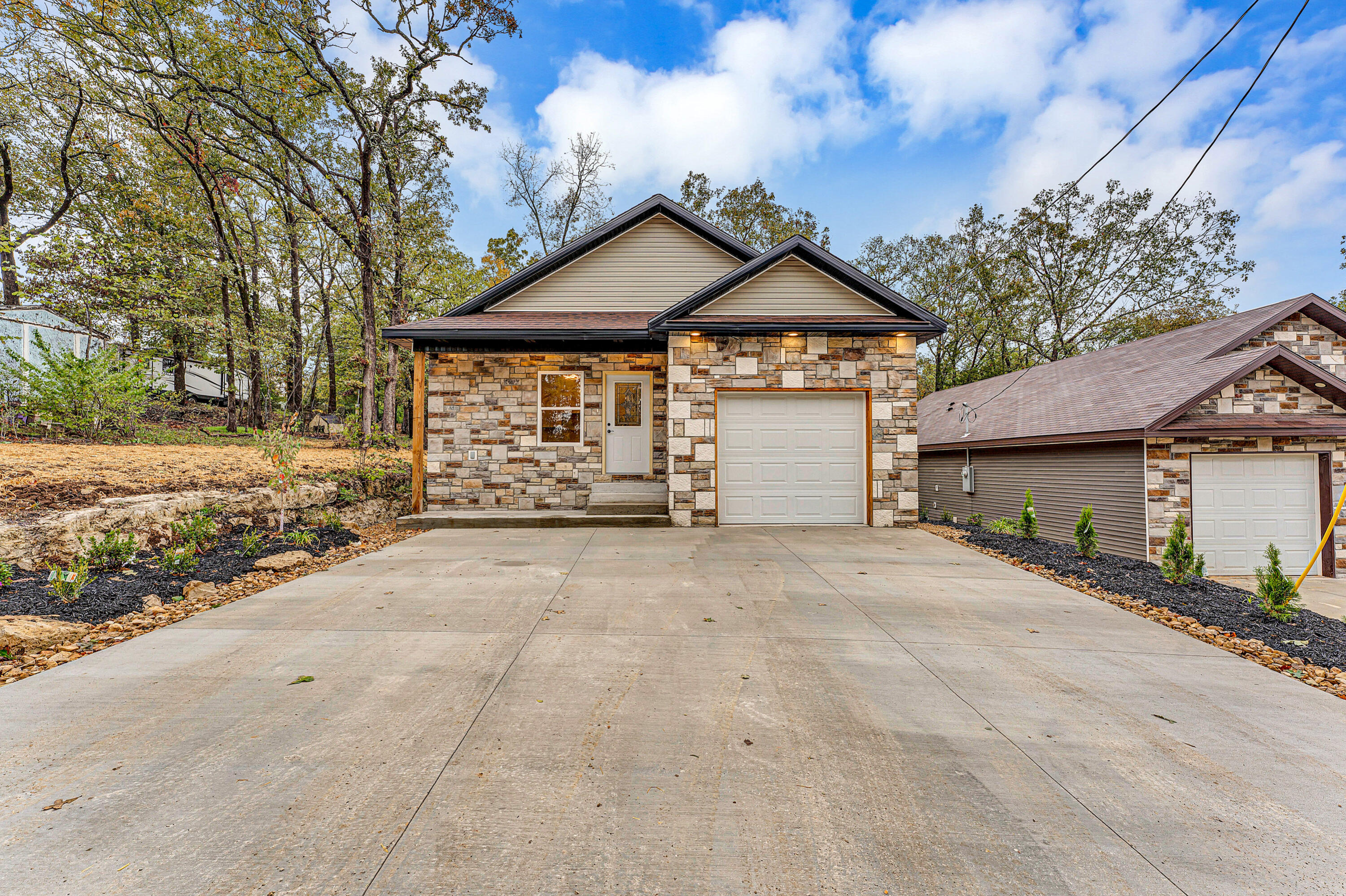 3003-3005 Bluebird Road Property Photo 20