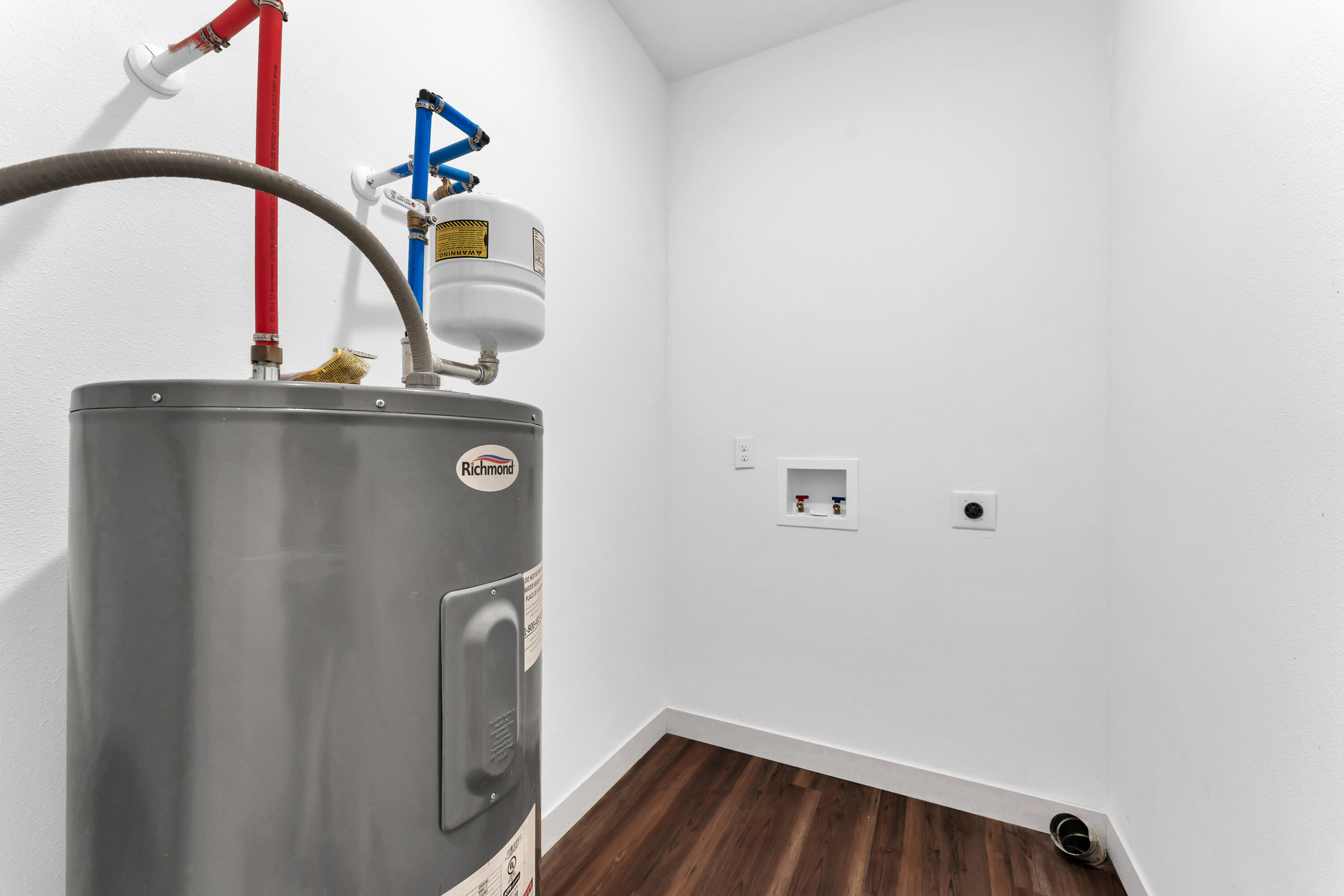 3003-3005 Bluebird Road Property Photo 34