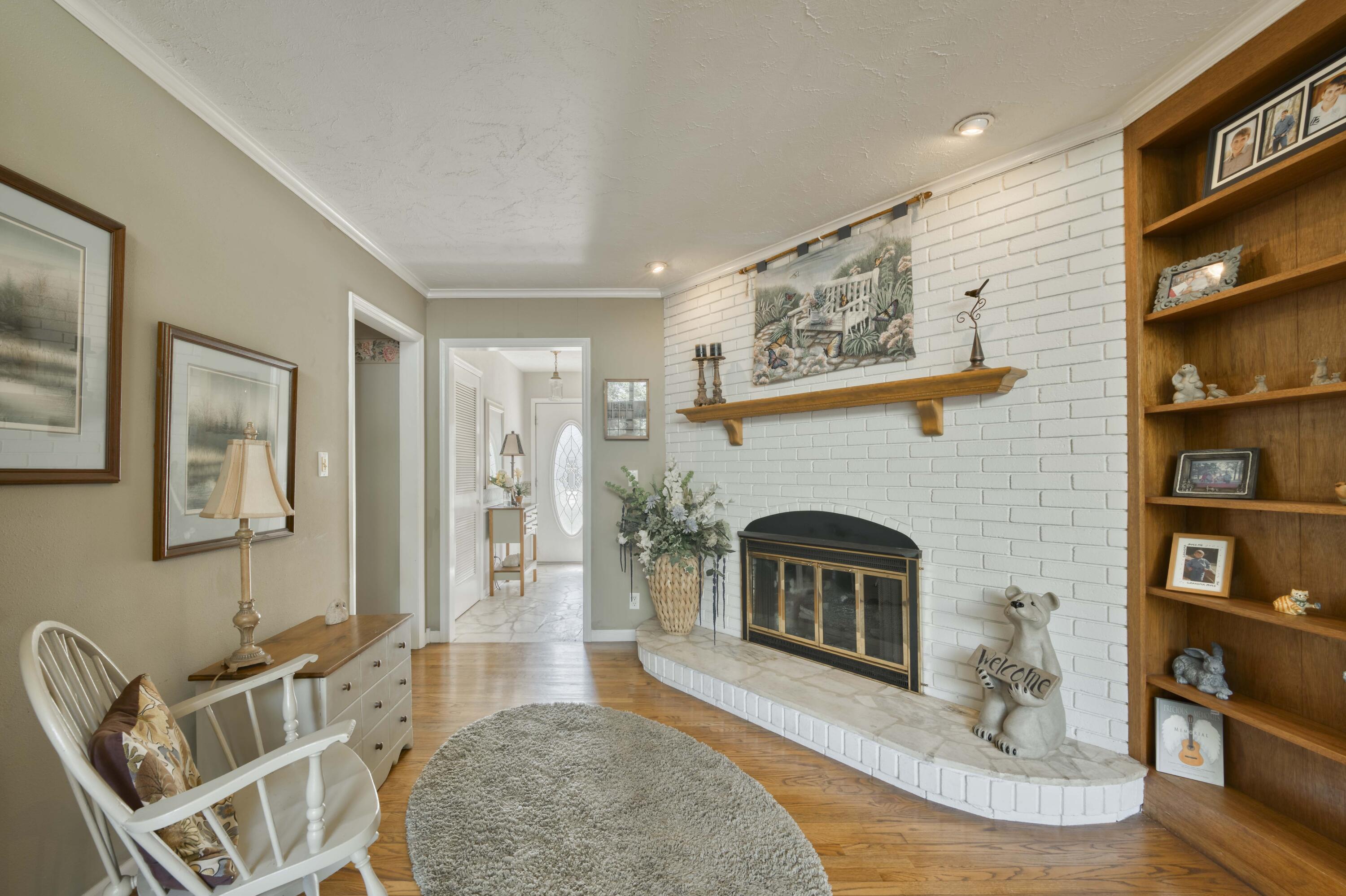 3060 South Greenbrier Avenue Property Photo 18