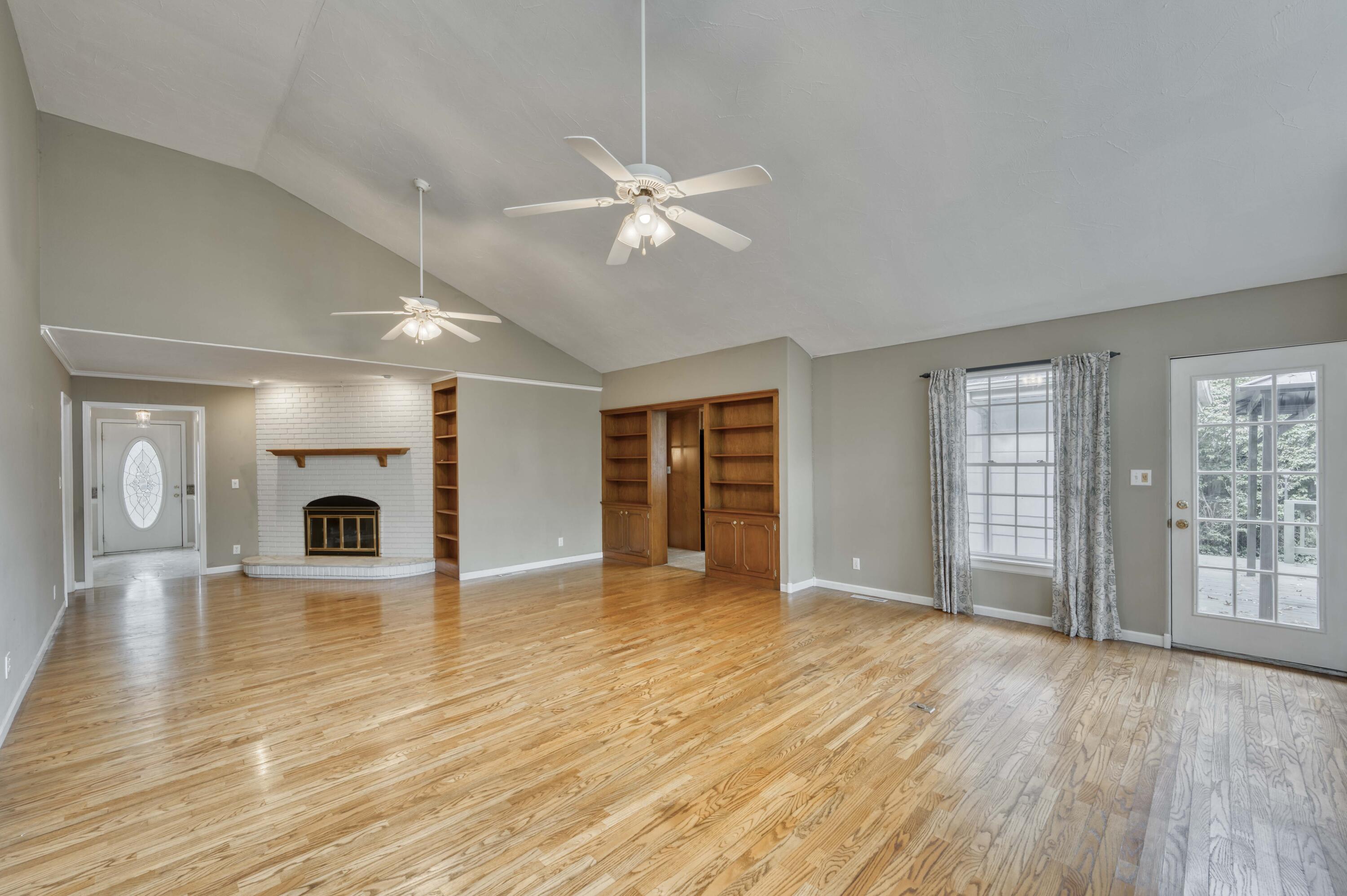 3060 South Greenbrier Avenue Property Photo 27