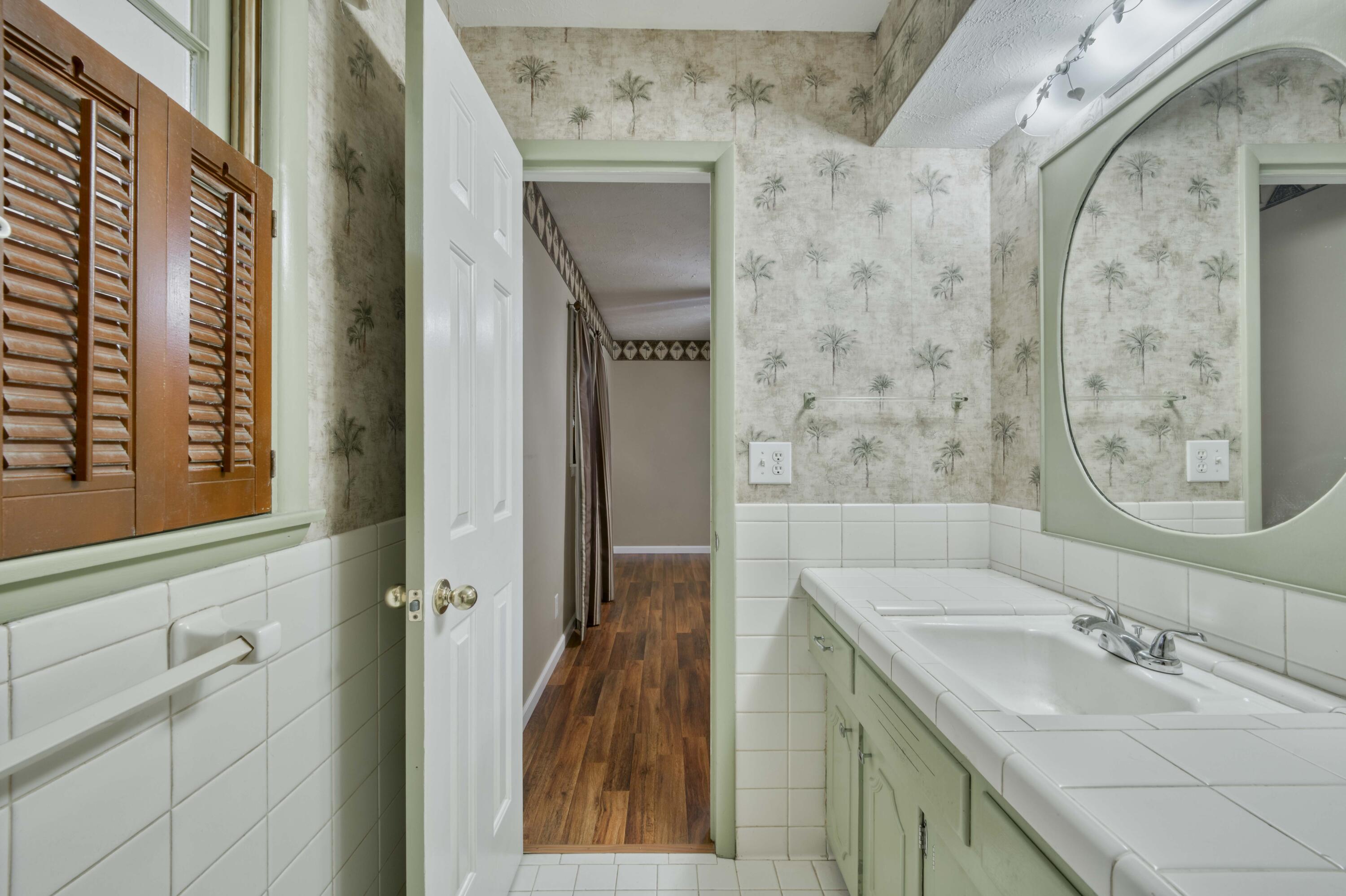 3060 South Greenbrier Avenue Property Photo 43