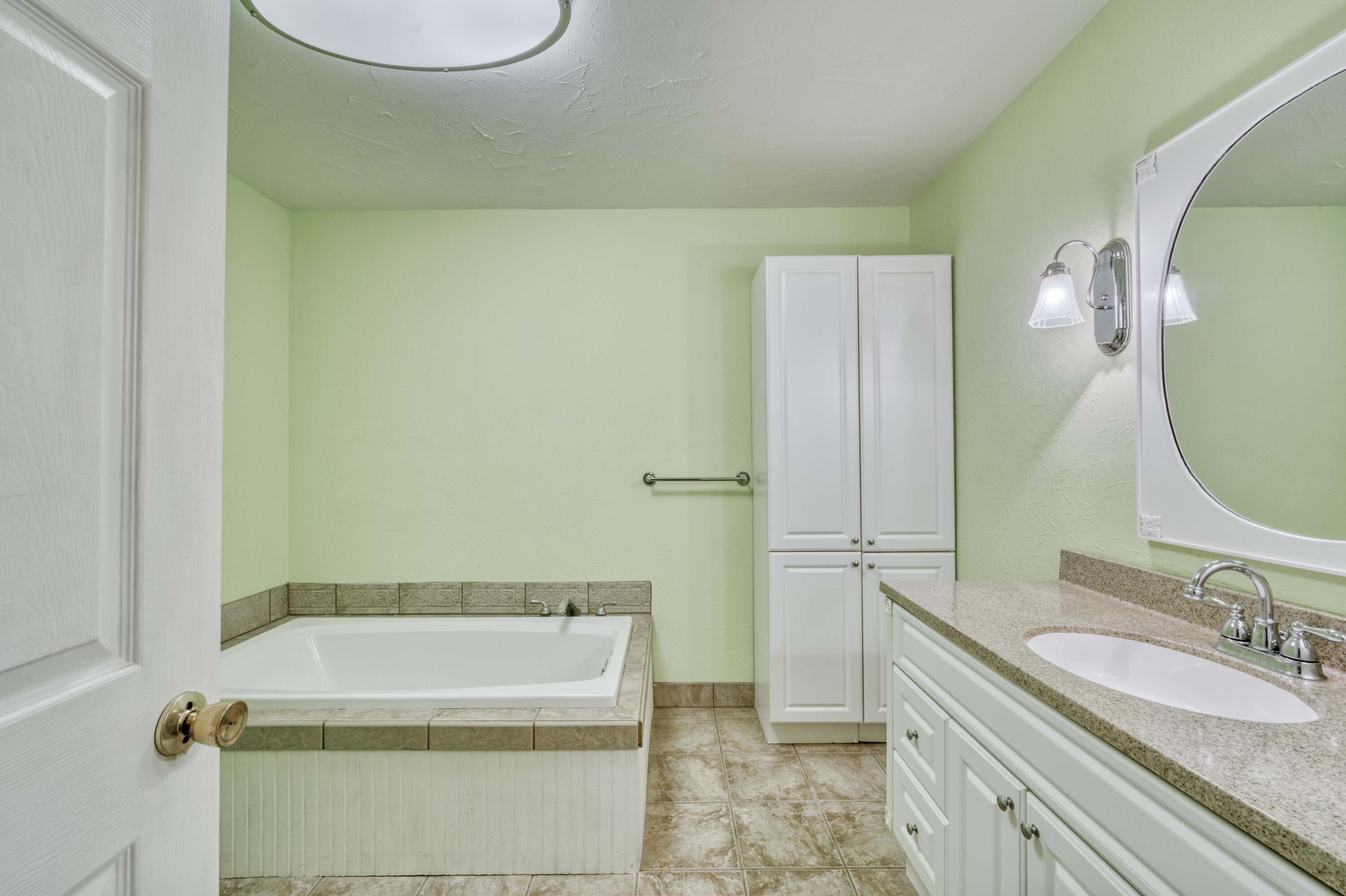 3060 South Greenbrier Avenue Property Photo 49