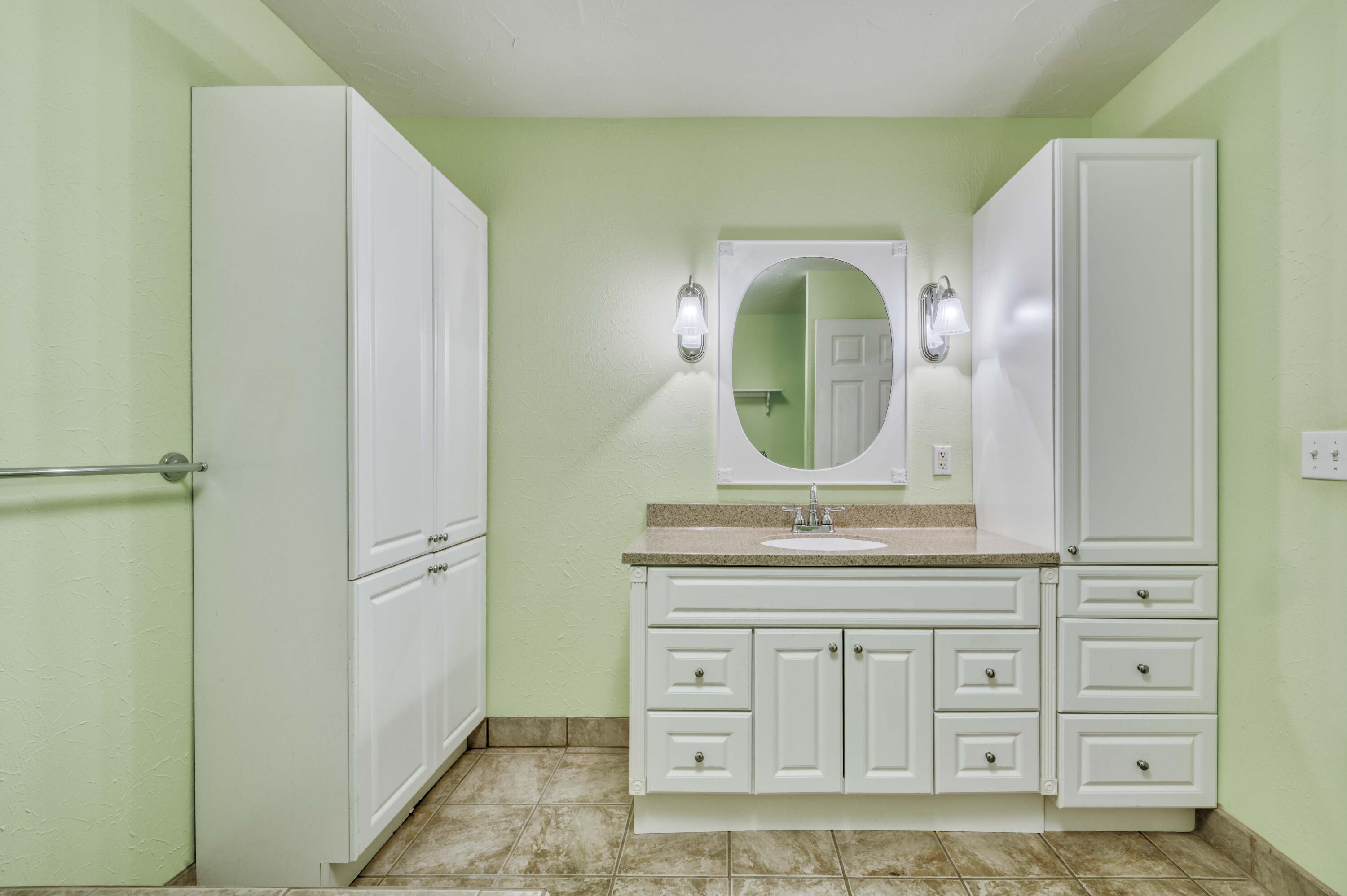 3060 South Greenbrier Avenue Property Photo 50