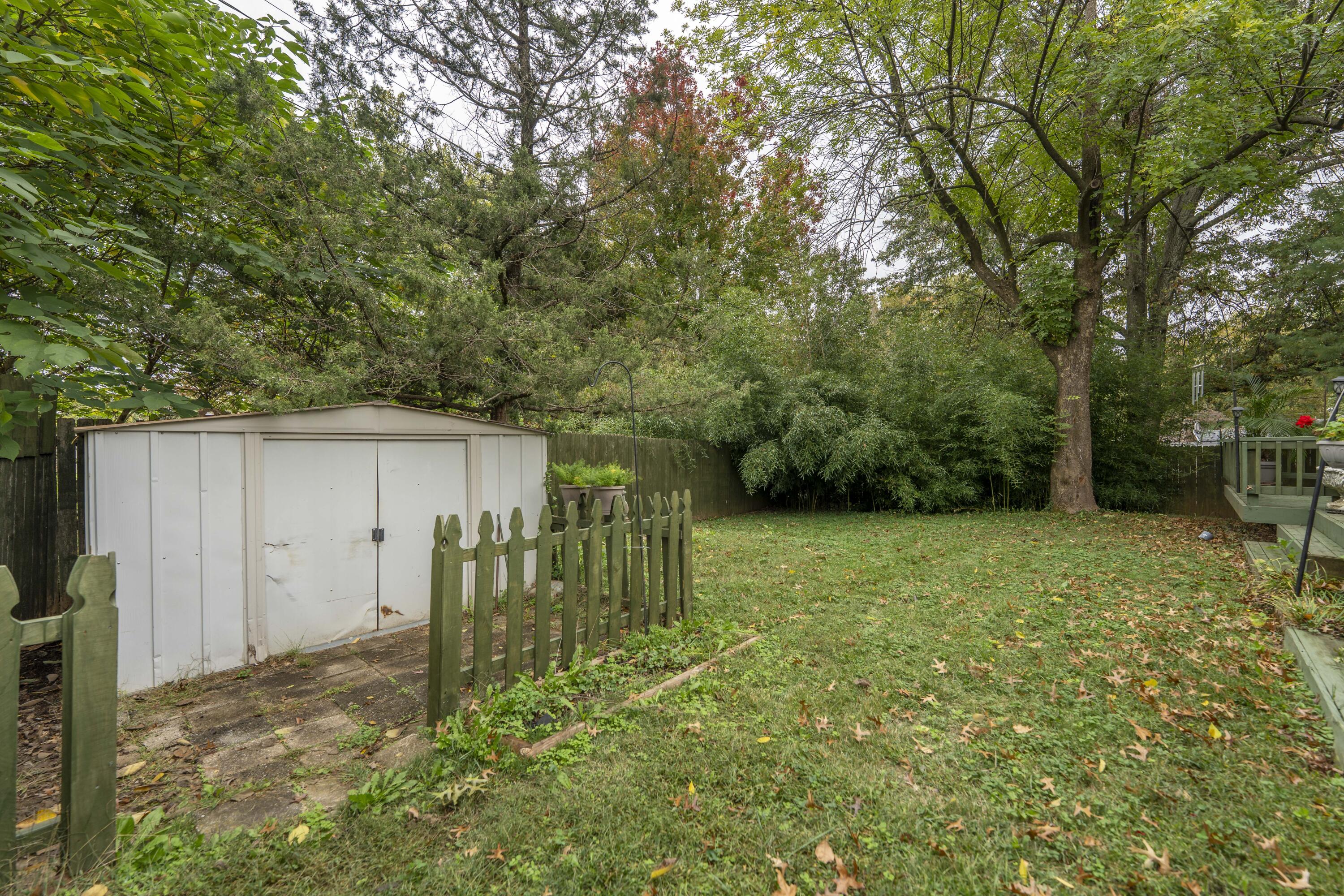 3060 South Greenbrier Avenue Property Photo 58