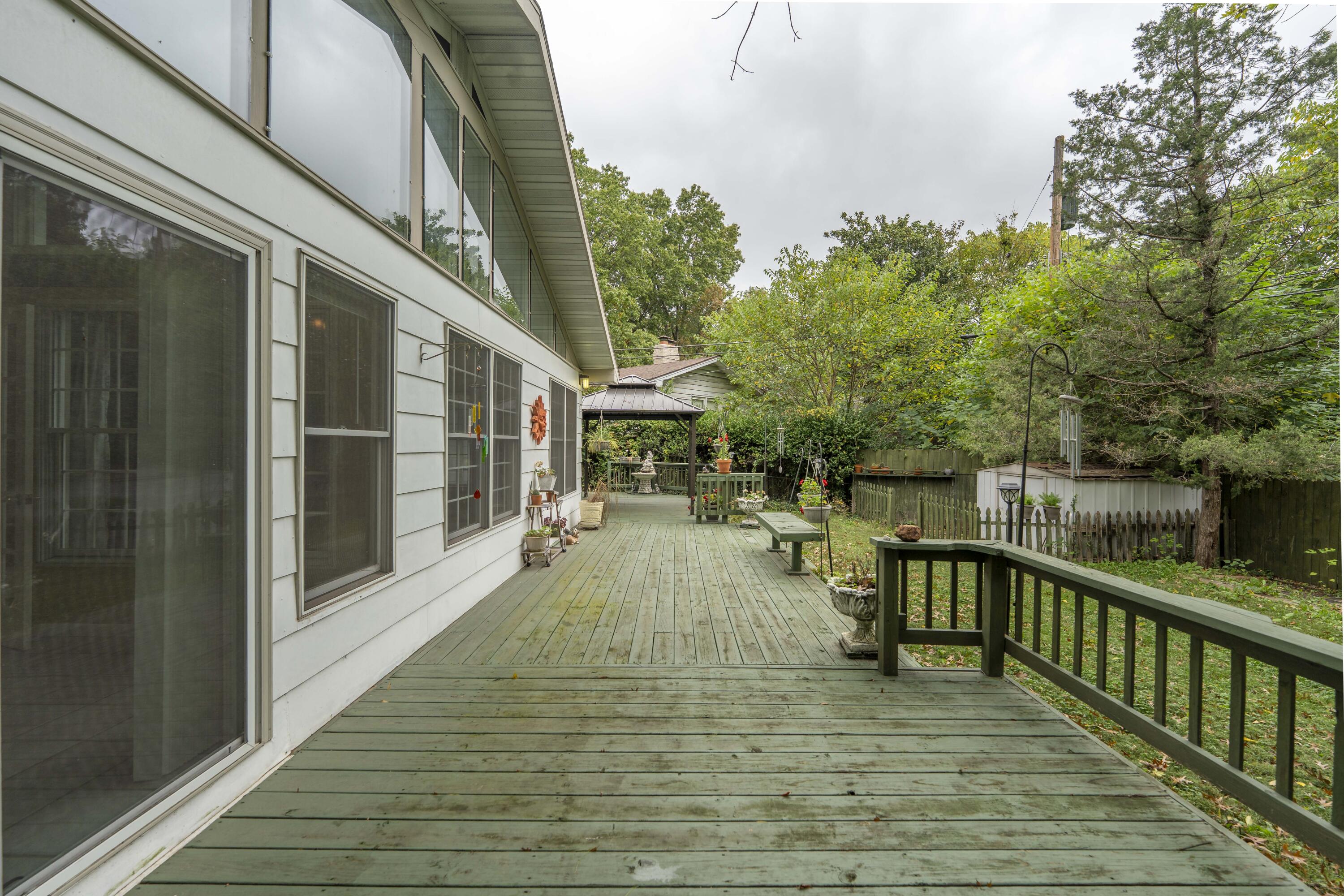 3060 South Greenbrier Avenue Property Photo 63