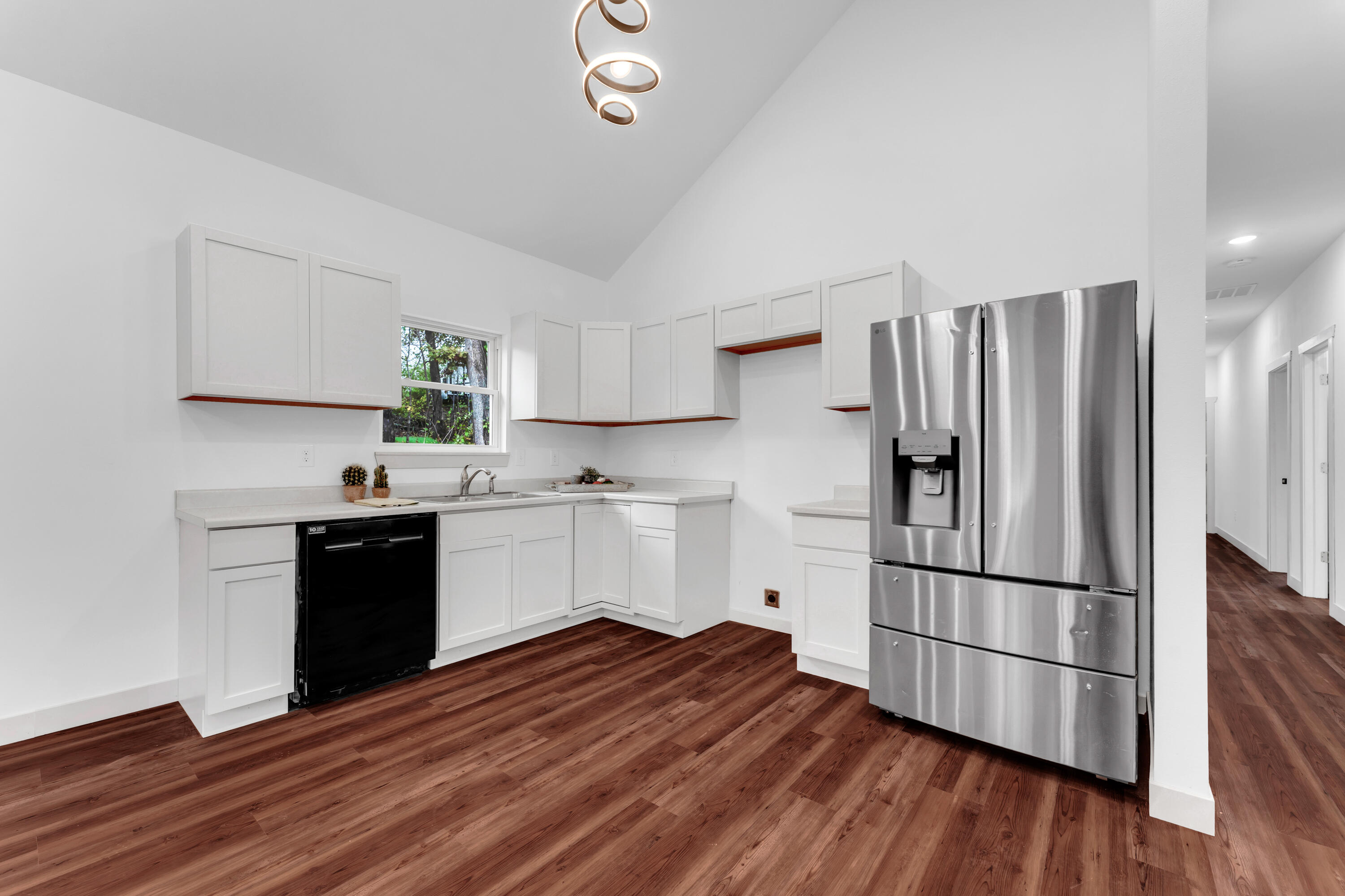 3003 Bluebird Road Property Photo 5