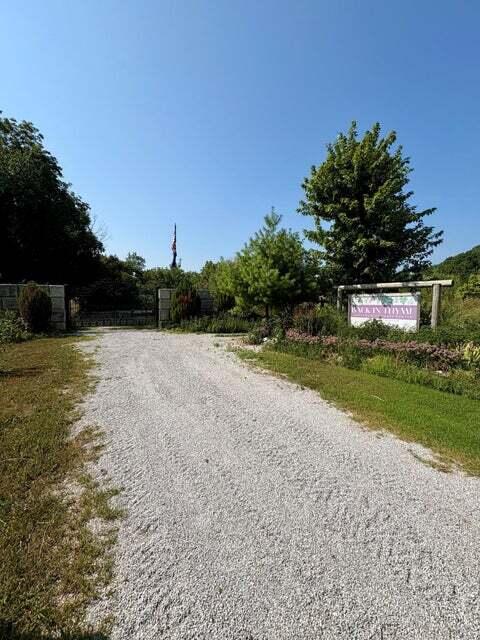 18284 B-2 Gazelle Drive Property Photo 6