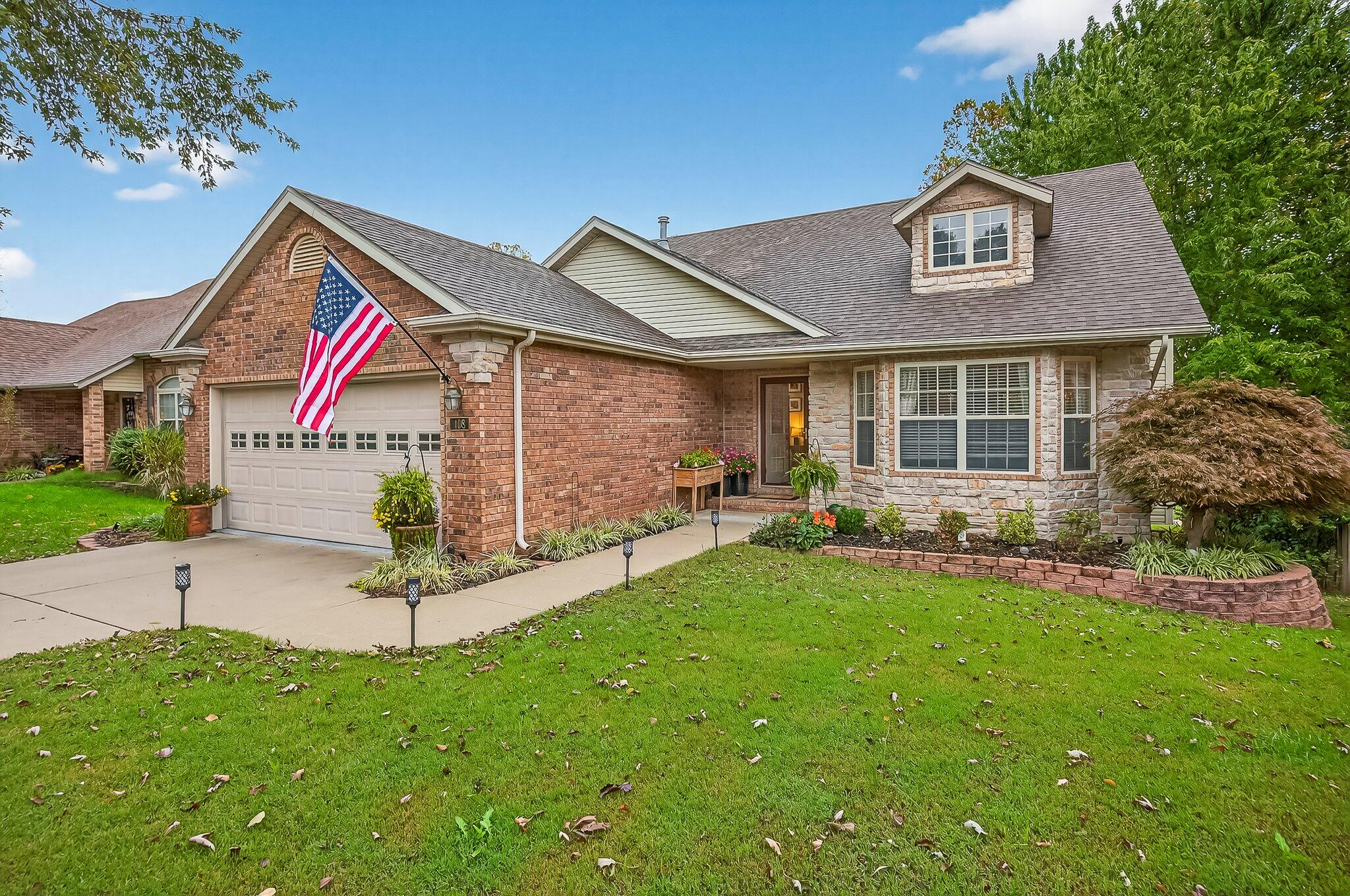 108 North Julie Drive Property Photo 3