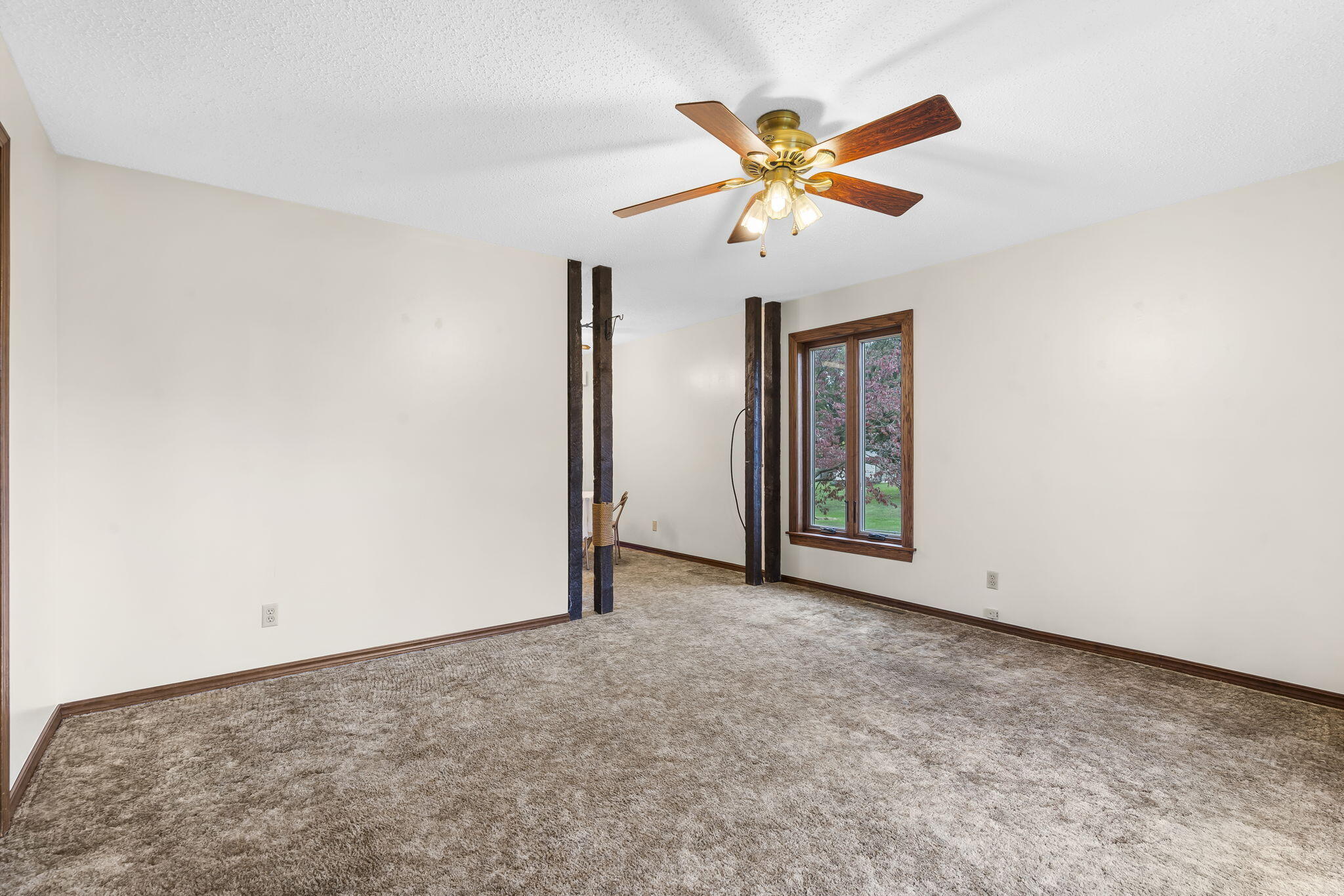 4889 South Douglas Drive Property Photo 6