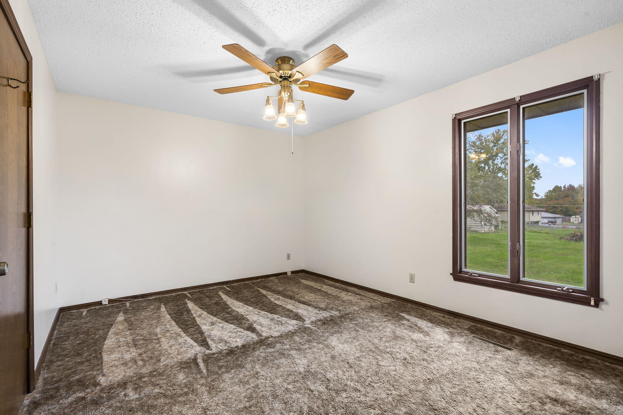 4889 South Douglas Drive Property Photo 14